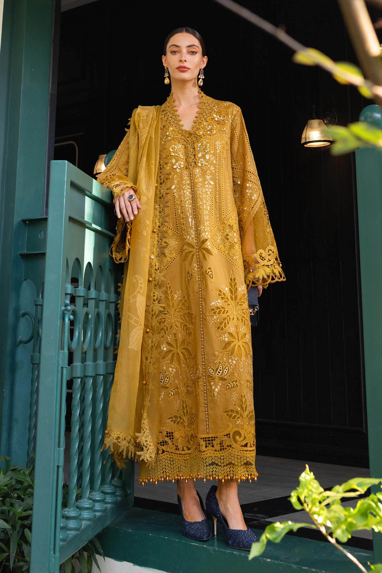 Maria B | Luxury Lawn 26 | 3 Piece Embroidered Lawn Suit - House Of Hania