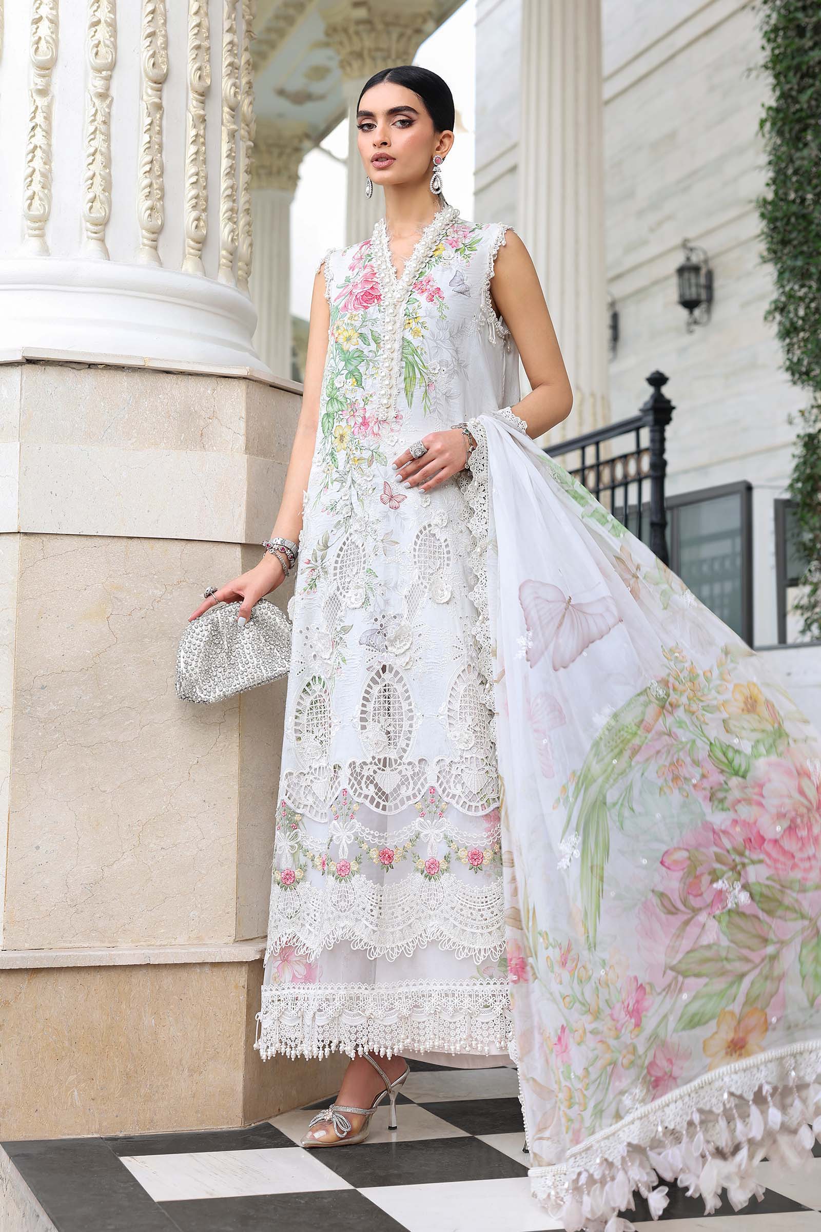 Maria B | Luxury Lawn 26 | 3 Piece Embroidered Lawn Suit - House Of Hania
