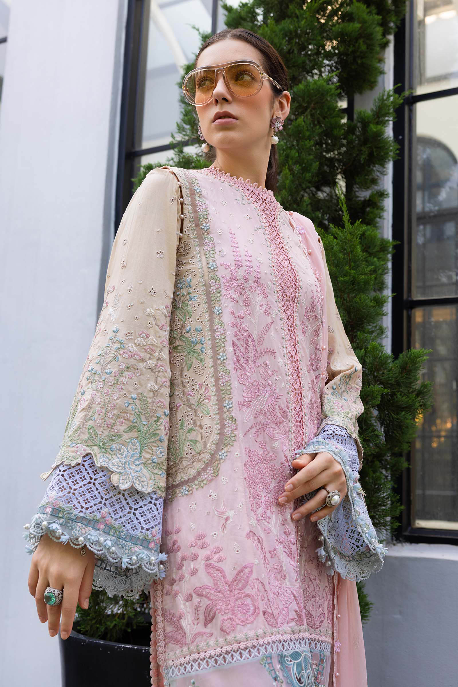 Maria B | Luxury Lawn 26 | 3 Piece Embroidered Lawn Suit - House Of Hania