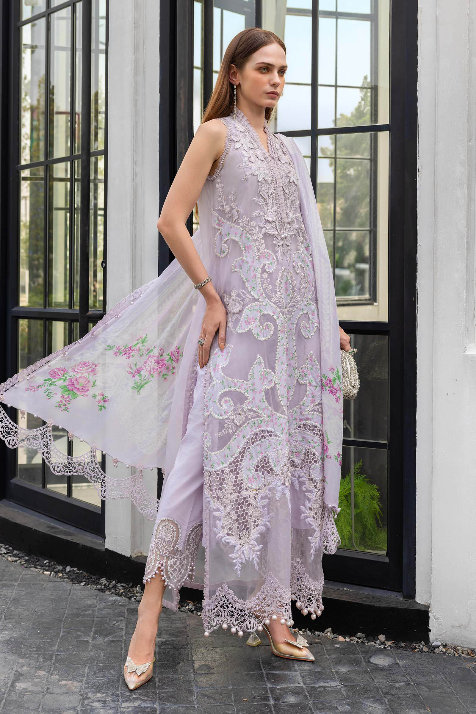 Maria B | Luxury Lawn 26 | 3 Piece Embroidered Lawn Suit - House Of Hania