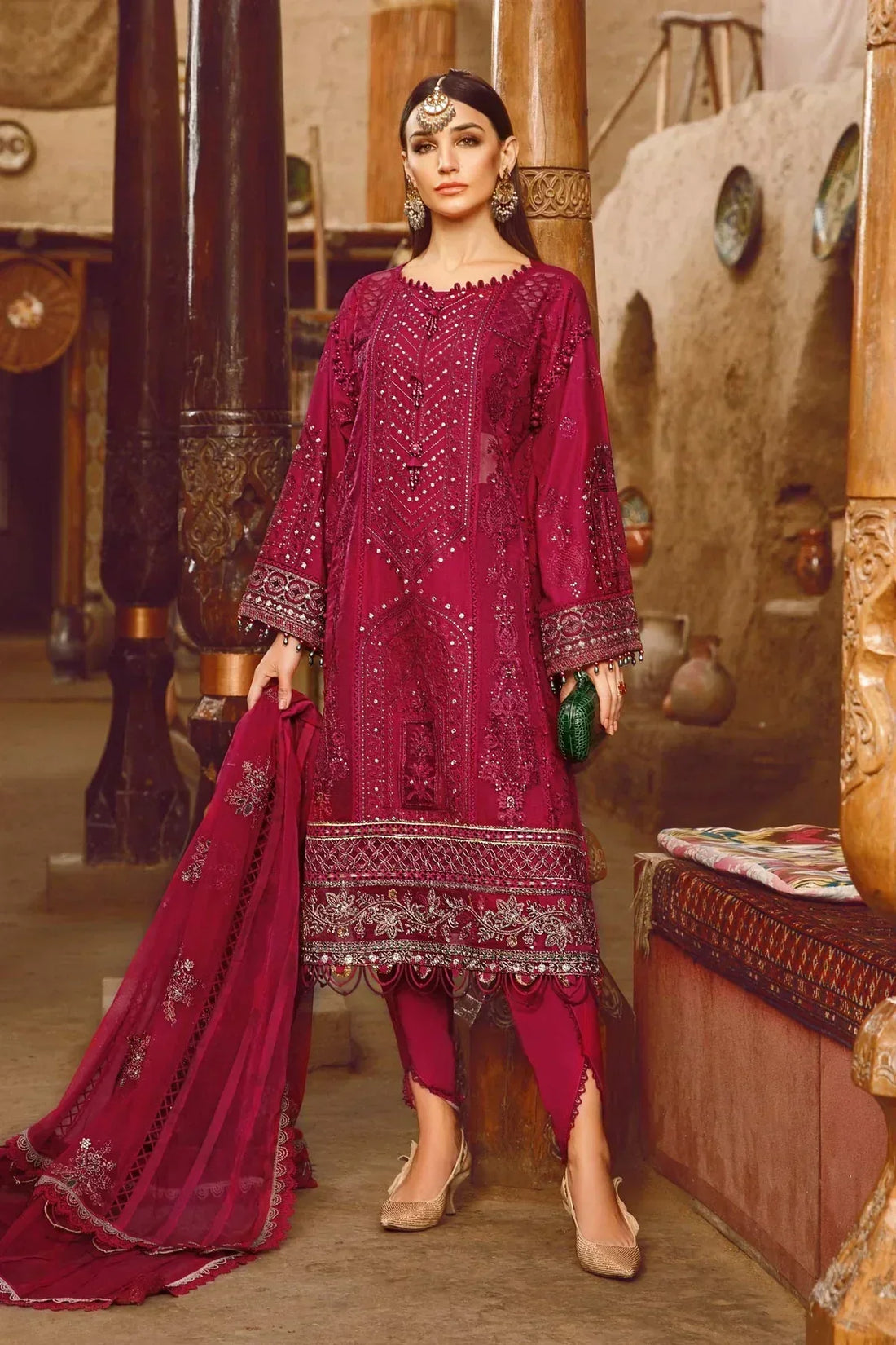 Maria B | Luxury Lawn | D-2311-B - House Of Hania
