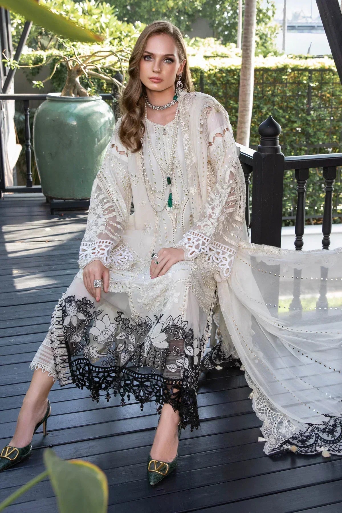 Maria B | Luxury Lawn | EL-23-02-Off White - House Of Hania