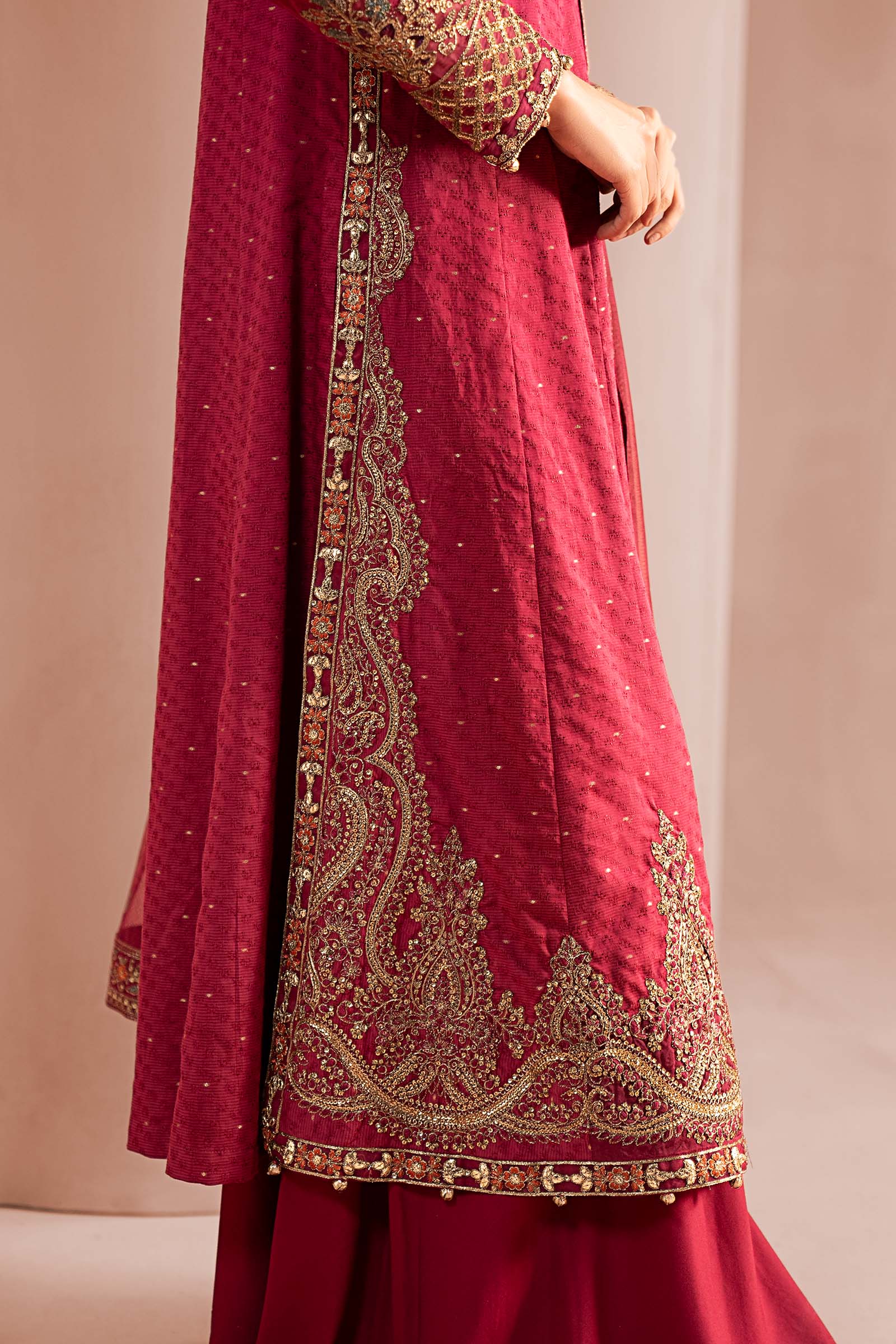 Maria B | Luxury Pret Winter 25 | DW-W25-31 - House Of Hania