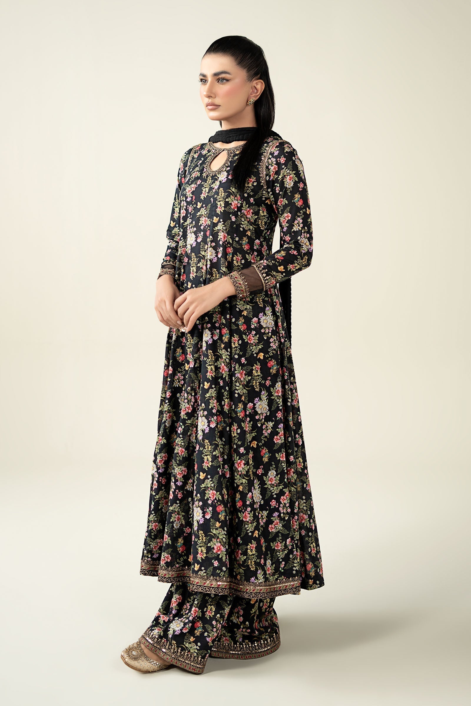 Maria B | Luxury Winter Pret 25 | DW-EA24-81R1-Black - House Of Hania