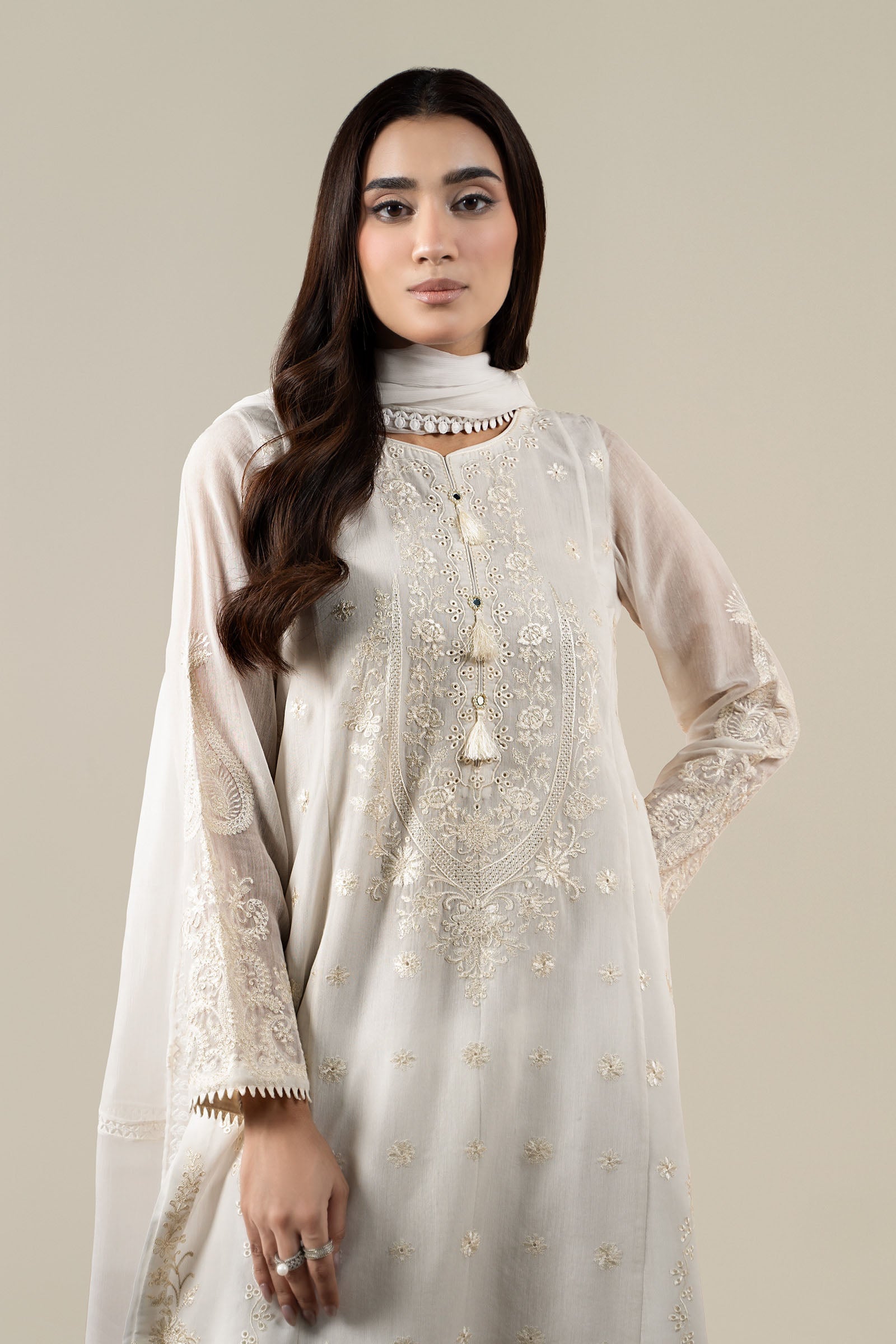Maria B | Luxury Winter Pret 25 | DW-EA25-76-Off White - House Of Hania