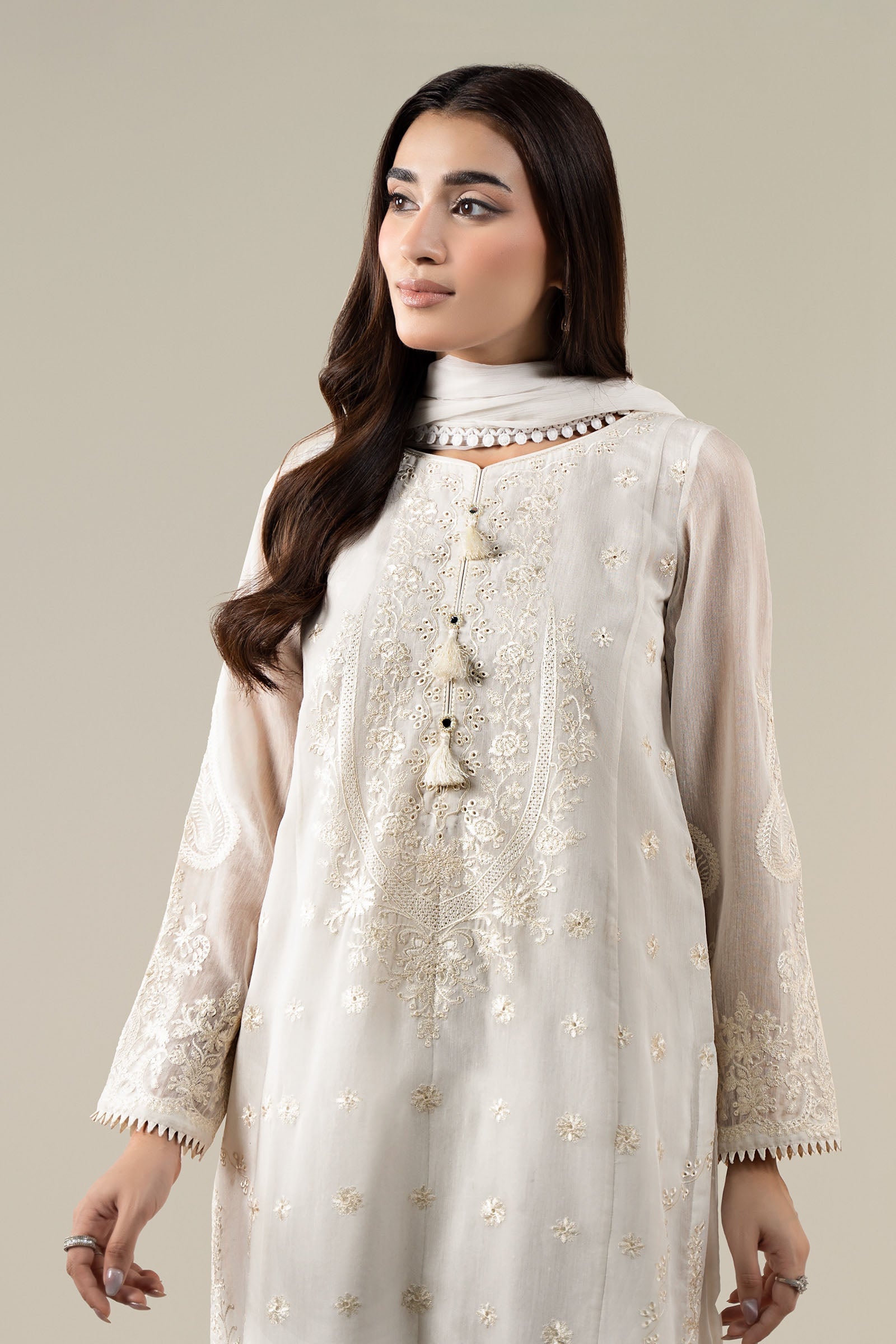 Maria B | Luxury Winter Pret 25 | DW-EA25-76-Off White - House Of Hania