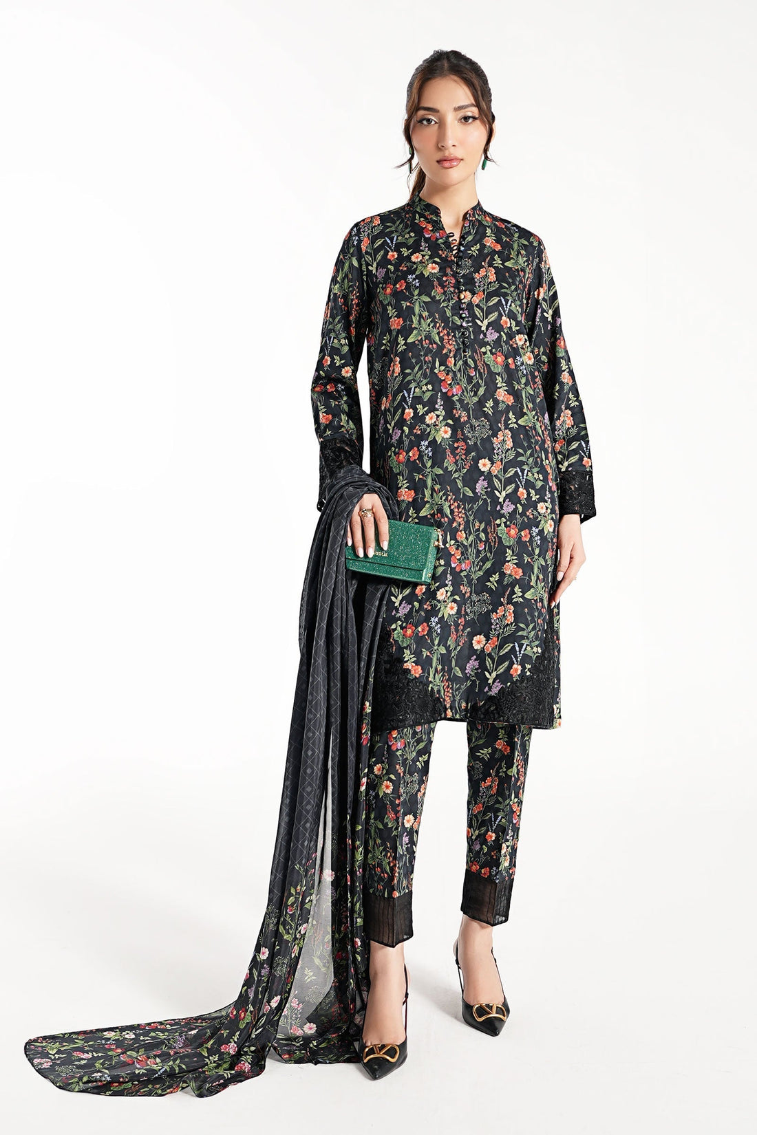 Maria B | Luxury Winter Pret 25 | DW-EF23-71R1-Black - House Of Hania