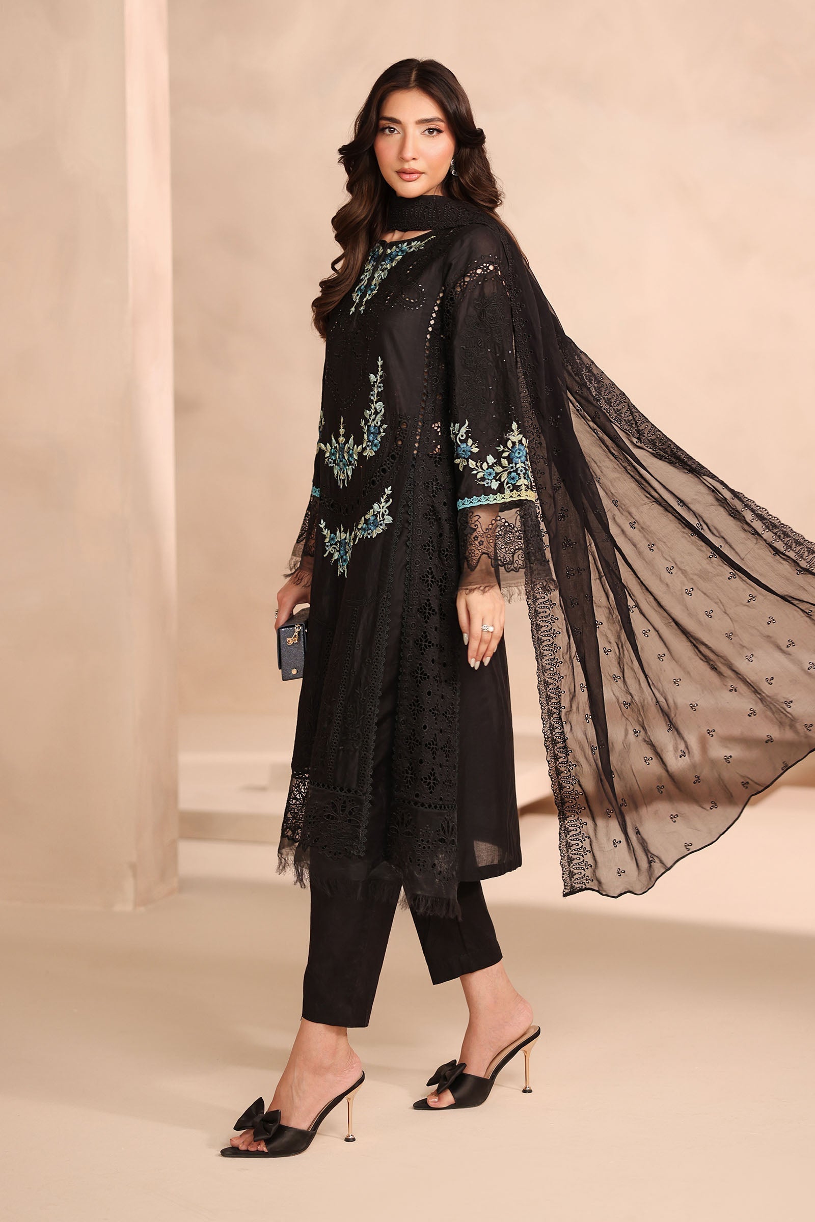 Maria B | Luxury Winter Pret 25 | DW-MN25-08-Black - House Of Hania
