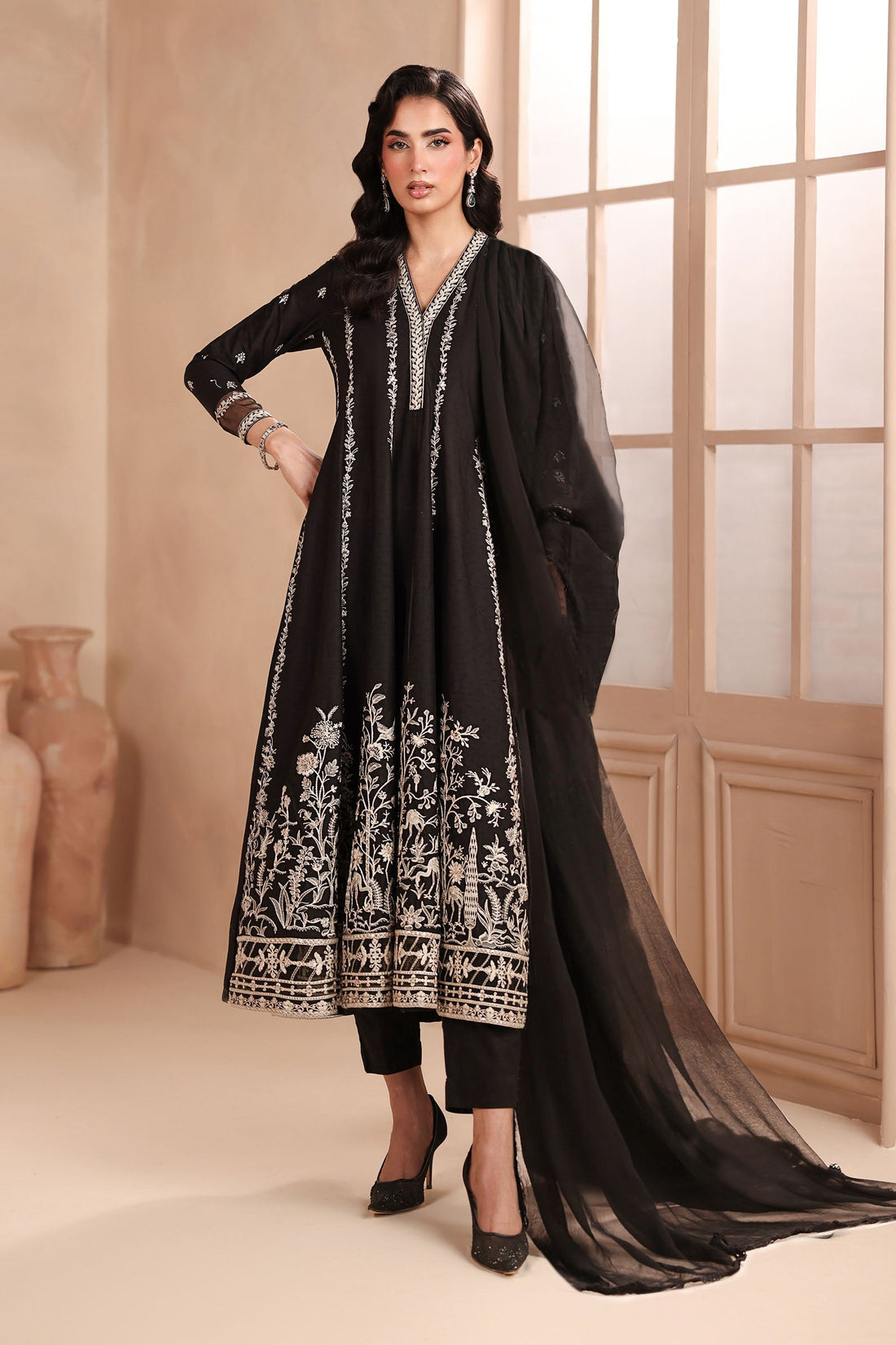 Maria B | Luxury Winter Pret 25 | DW-MN25-09-Black - House Of Hania