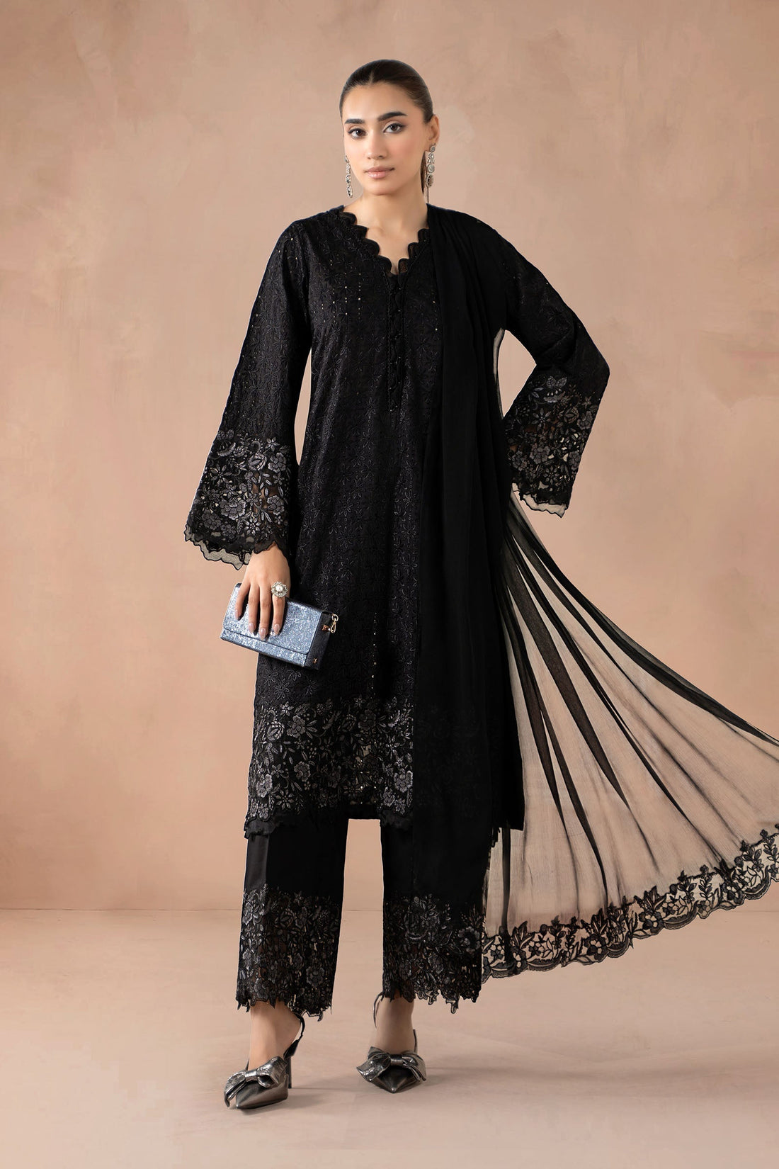 Maria B | Luxury Winter Pret 25 | DW-MN25-11-Black - House Of Hania