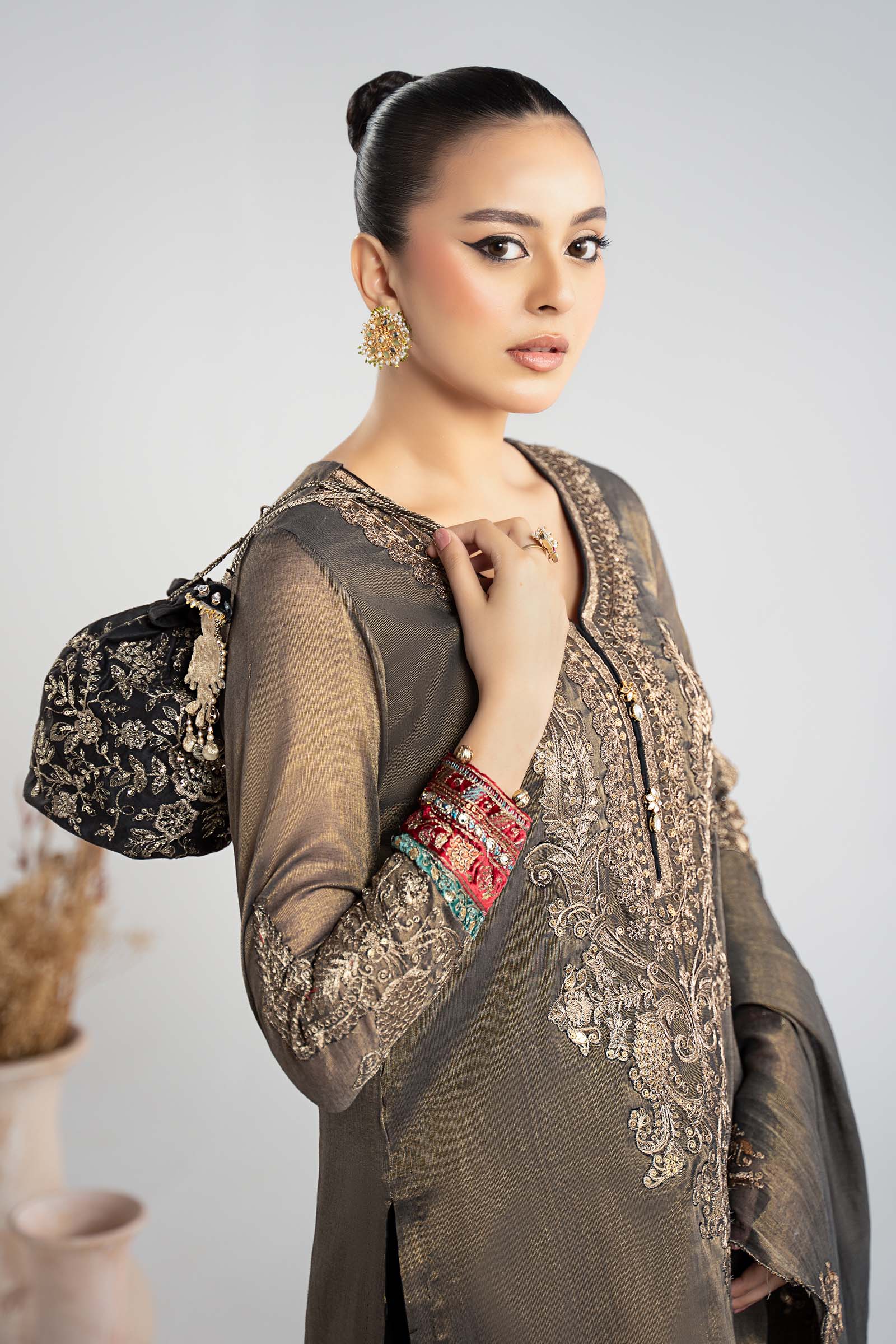 Maria B | Luxury Winter Pret 25 | DW-W25-01-Black - House Of Hania