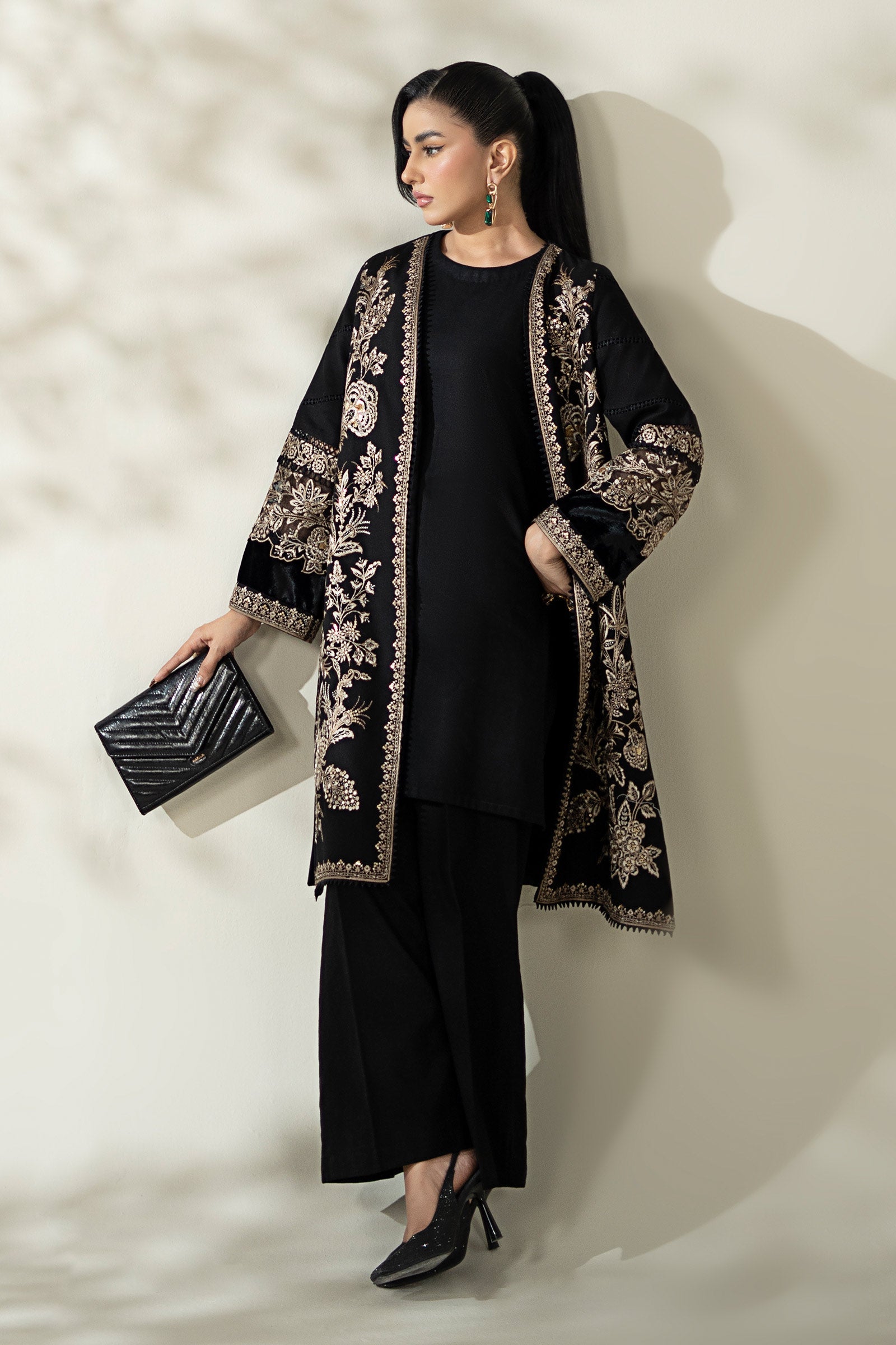 Maria B | Luxury Winter Pret 25 | DW-W25-43-Black - House Of Hania