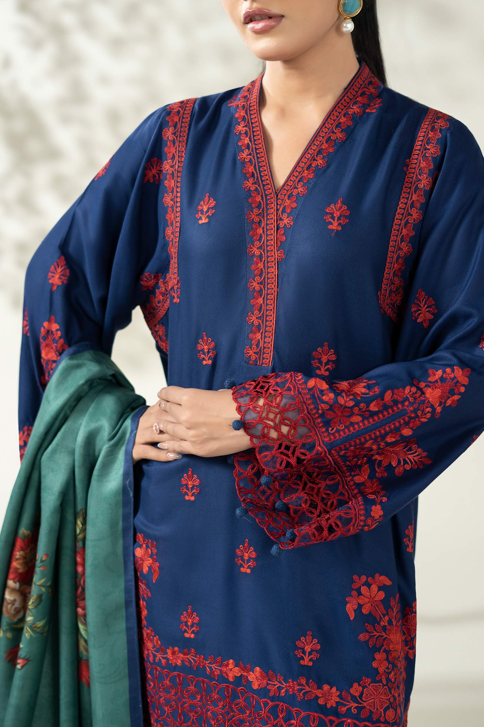 Maria B | Luxury Winter Pret 25 | DW-W25-46-Blue - House Of Hania