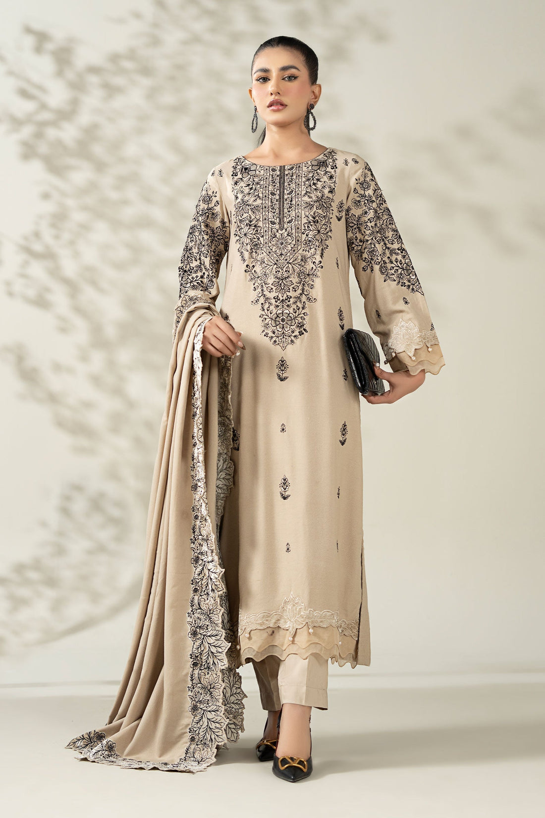 Maria B | Luxury Winter Pret 25 | DW-W25-47-BEIGE - House Of Hania