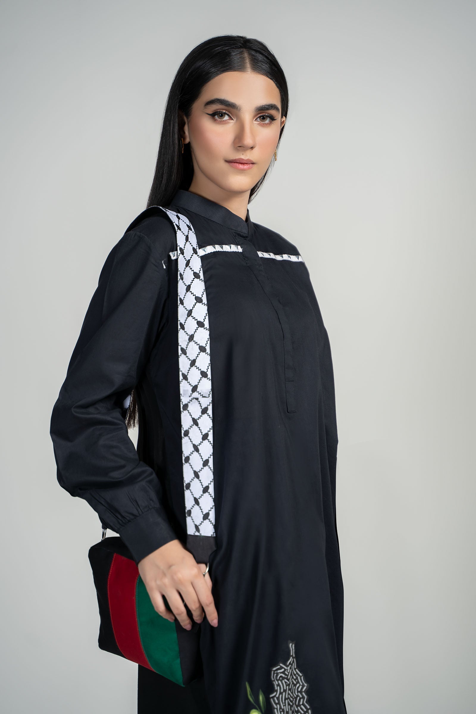 Maria B | Luxury Winter Pret 25 | PS-PF24-04-Black - House Of Hania