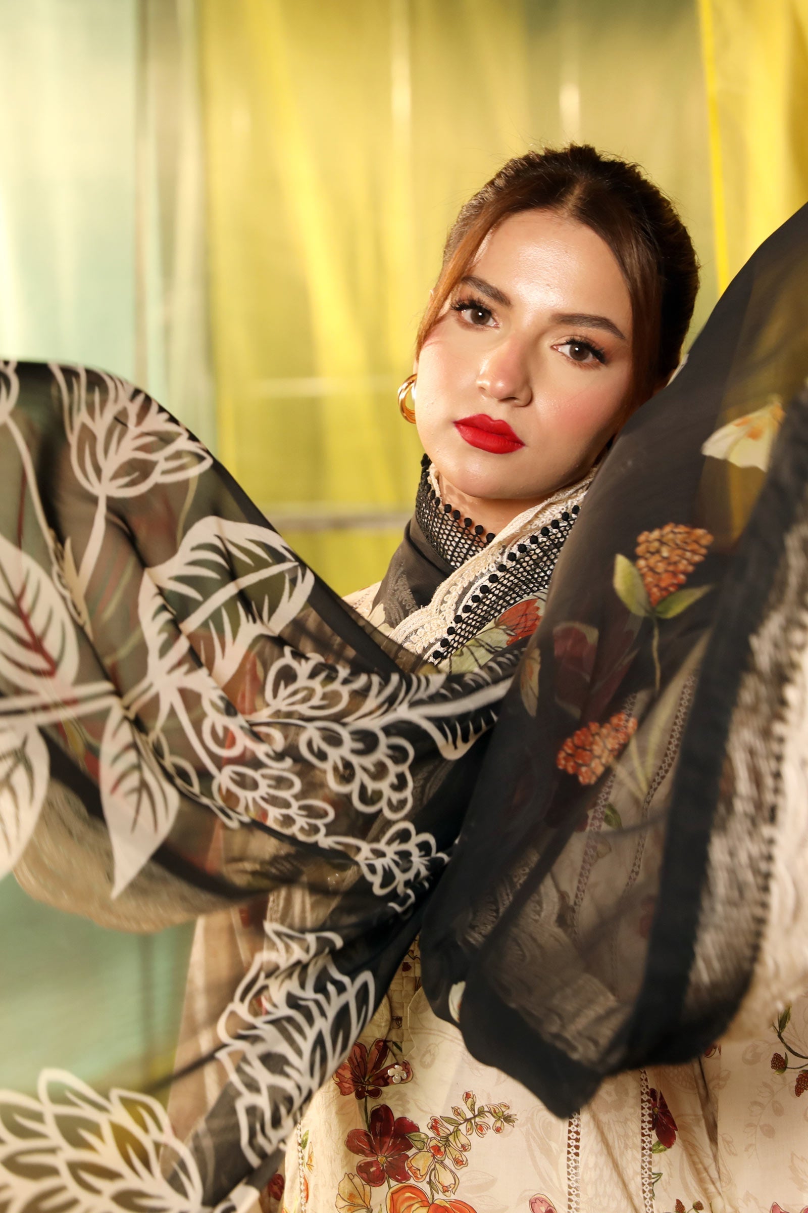 Maria B | M Basic Summer Lawn 25 | MB-CUS25-702B - House Of Hania