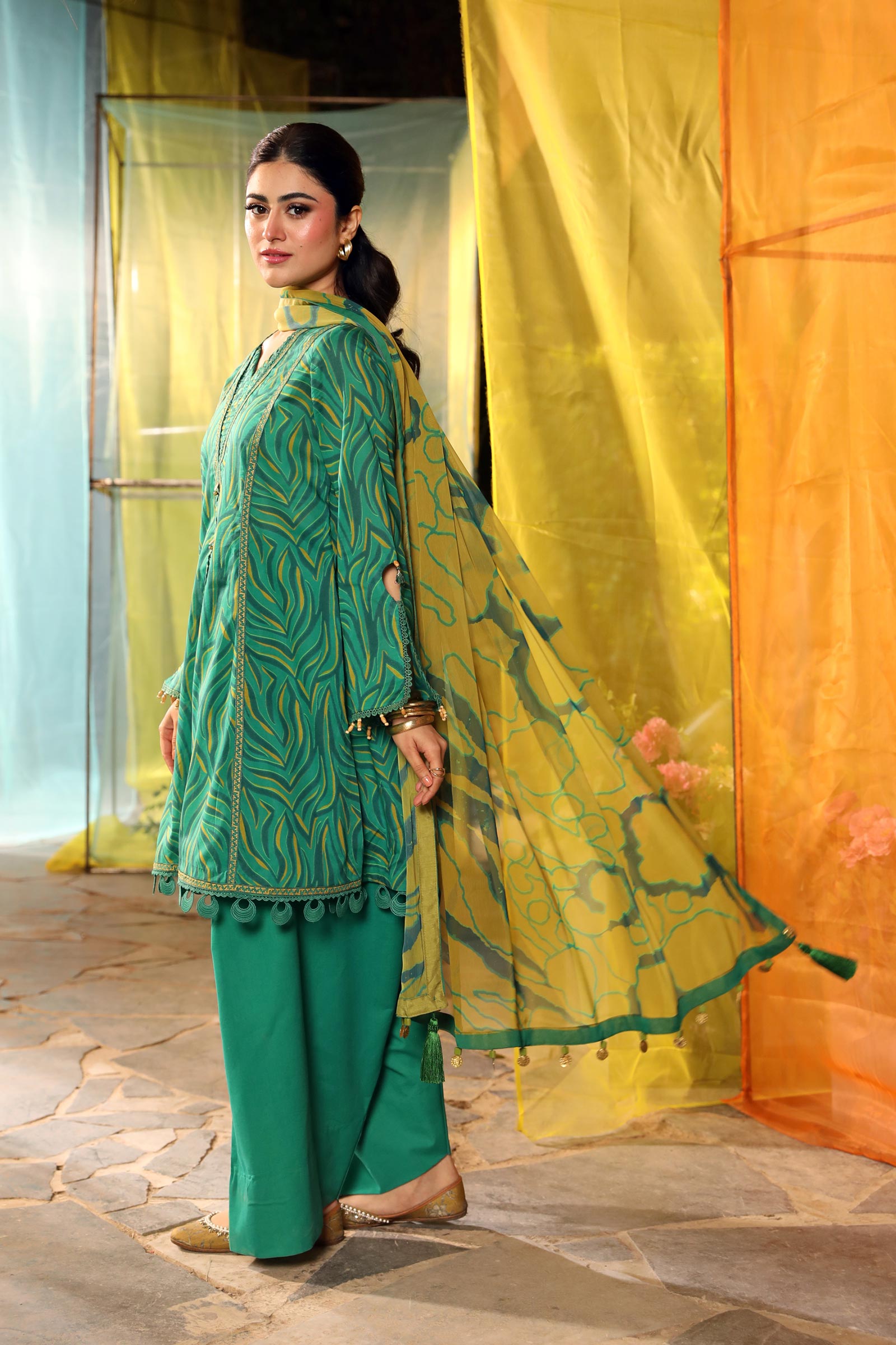 Maria B | M Basic Summer Lawn 25 | MB-CUS25-704A - House Of Hania