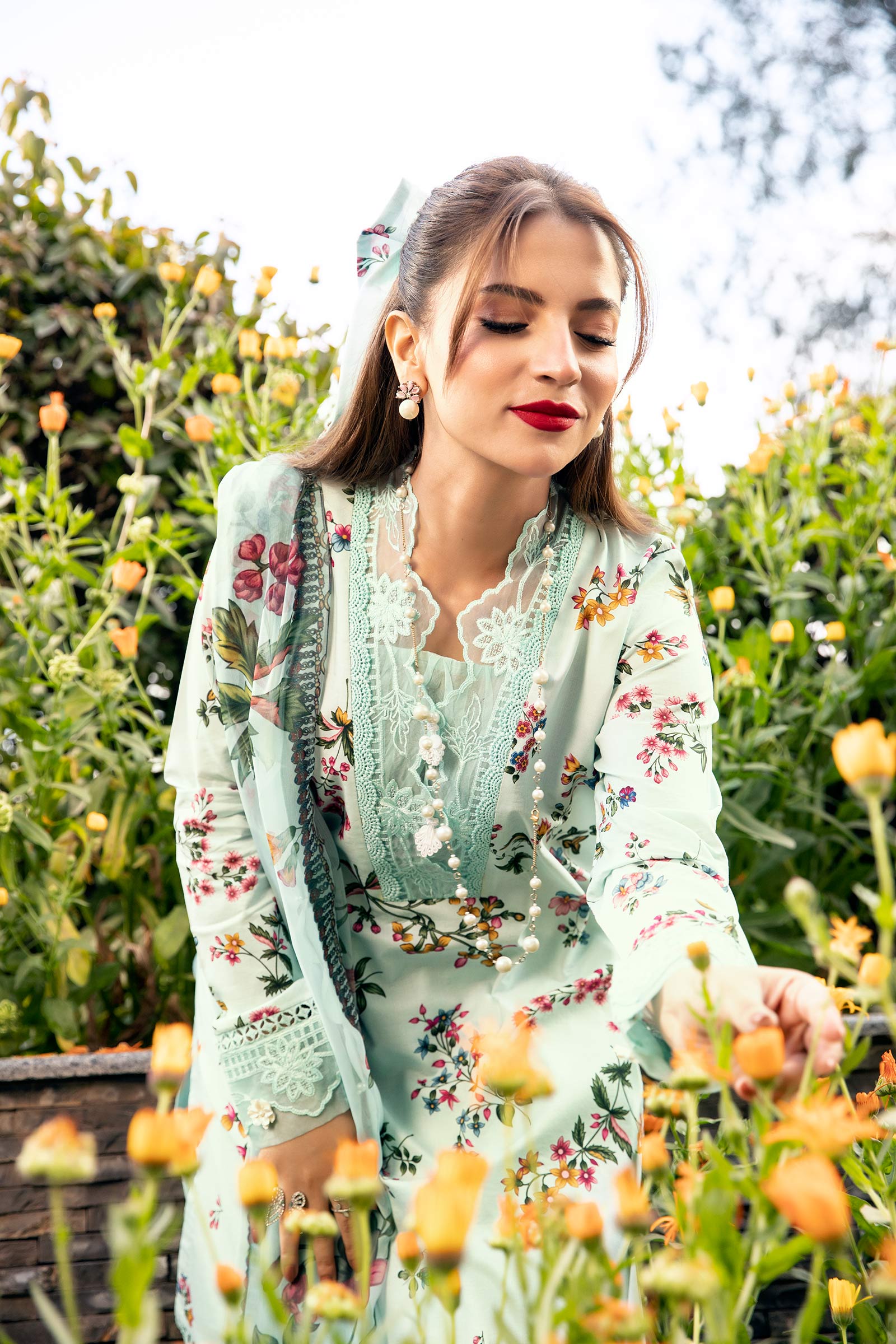 Maria B | M Basic Summer Lawn 25 | MB-CUS25-709B - House Of Hania