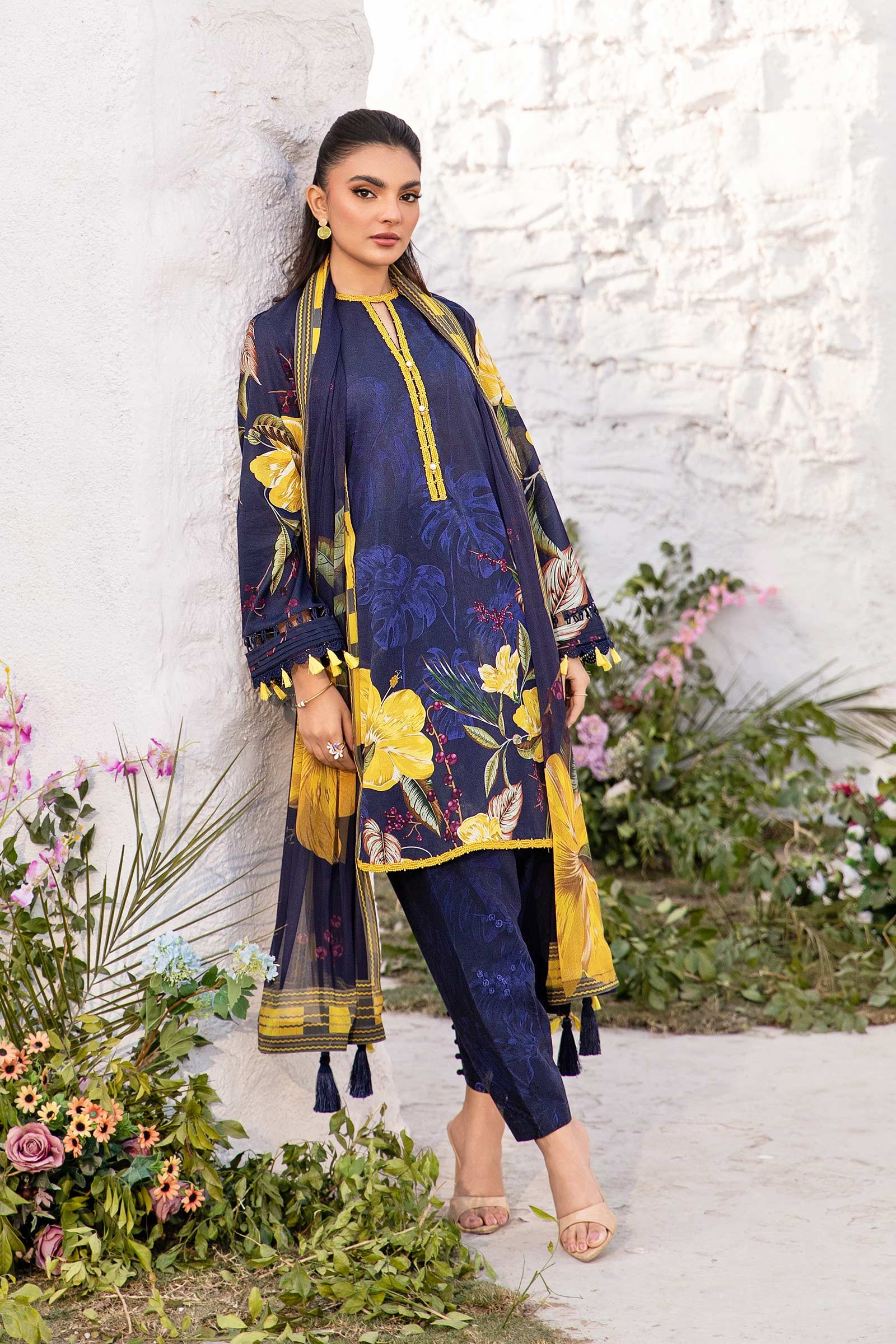 Maria B | M Basic Summer Lawn 25 | MB-CUS25-710B - House Of Hania