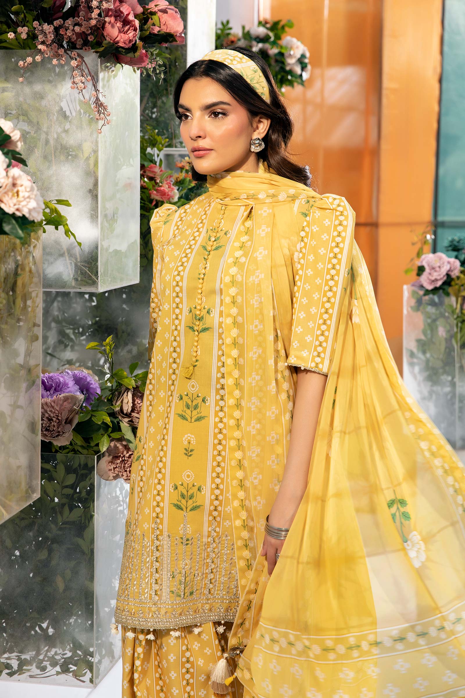 Maria B | M Basic Summer Lawn 25 | MB-CUS25-711A - House Of Hania