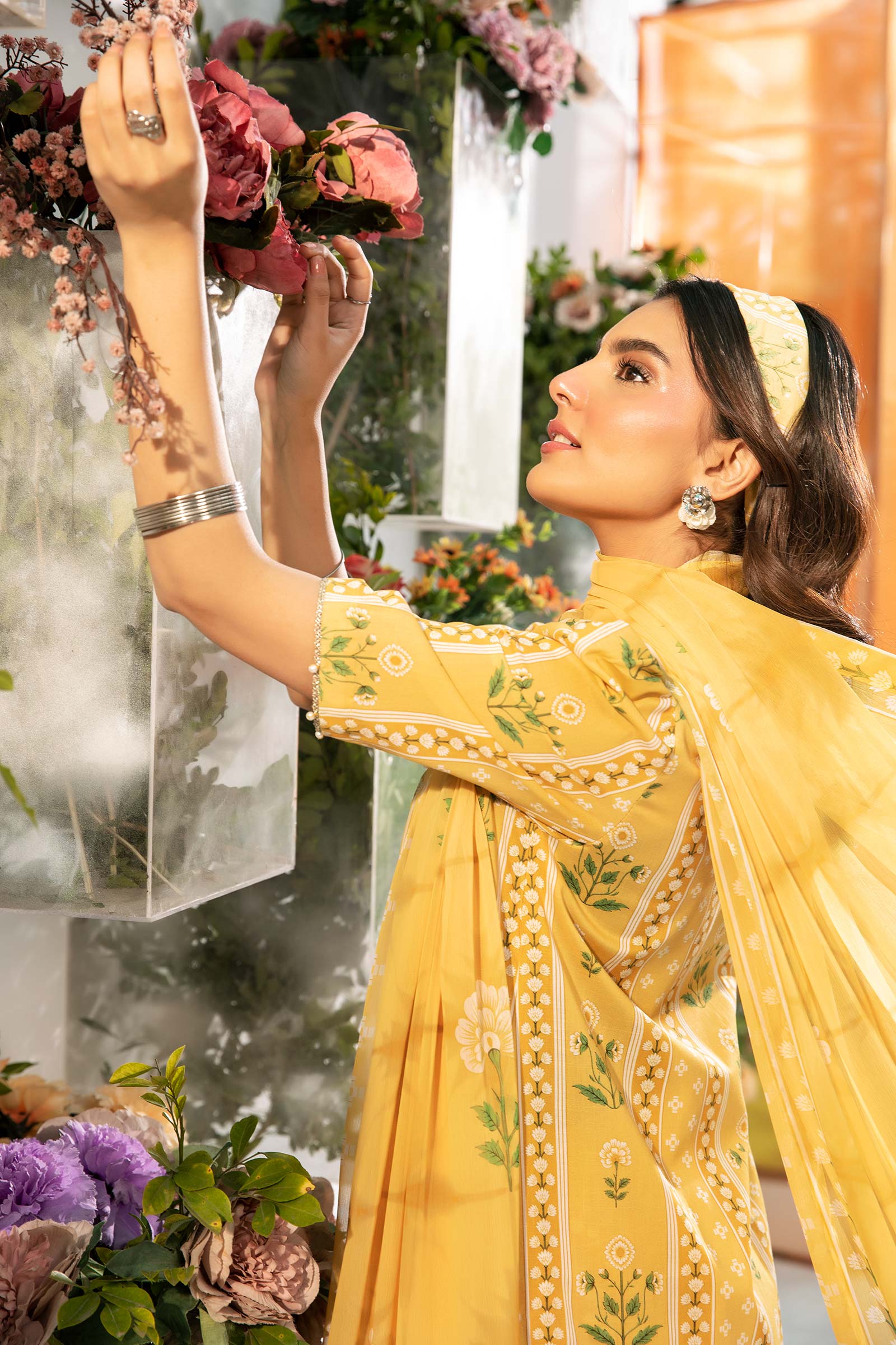 Maria B | M Basic Summer Lawn 25 | MB-CUS25-711A - House Of Hania