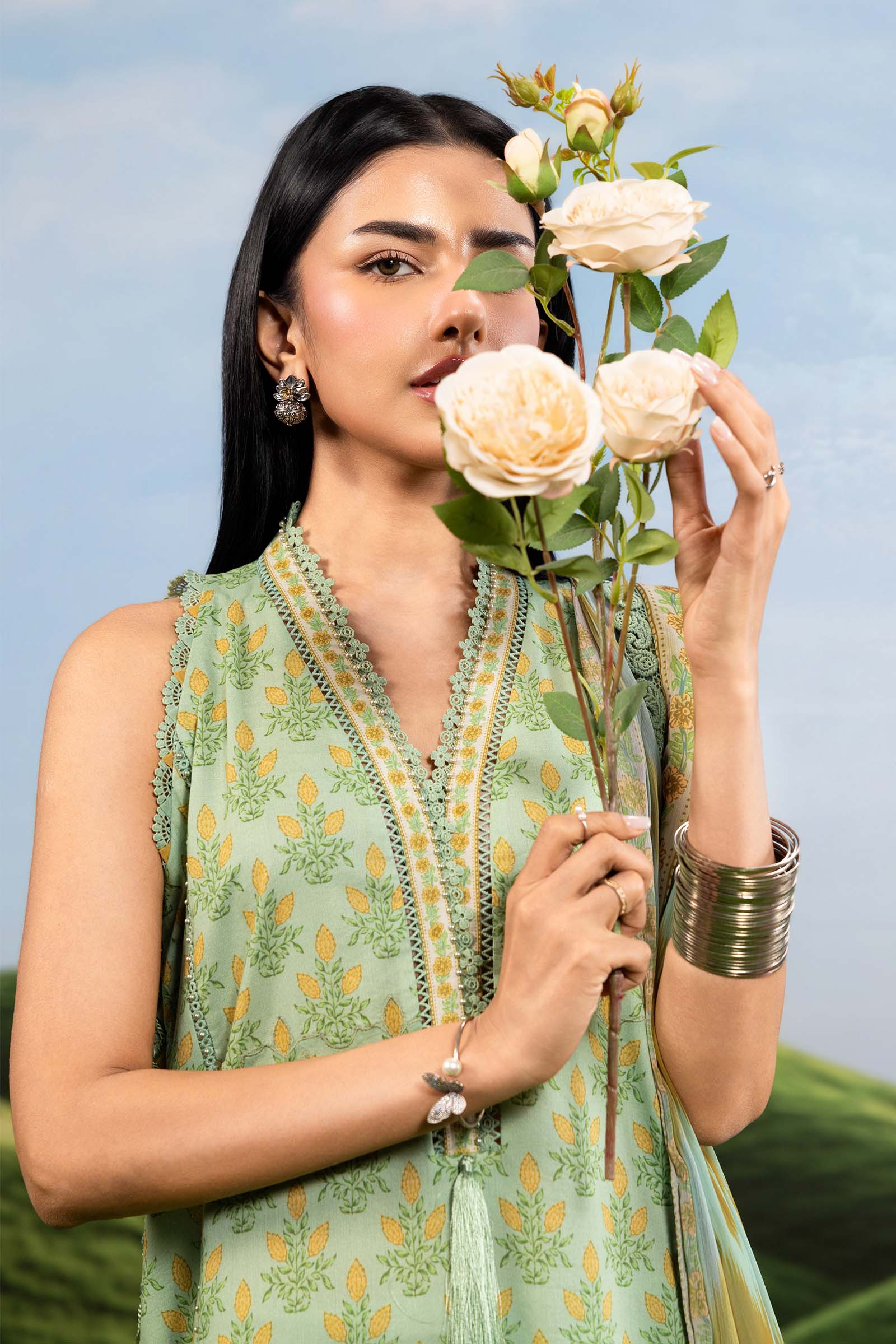 Maria B | M Basics Dreamscape Eid Lawn | MB-CUSV14-12B - House Of Hania