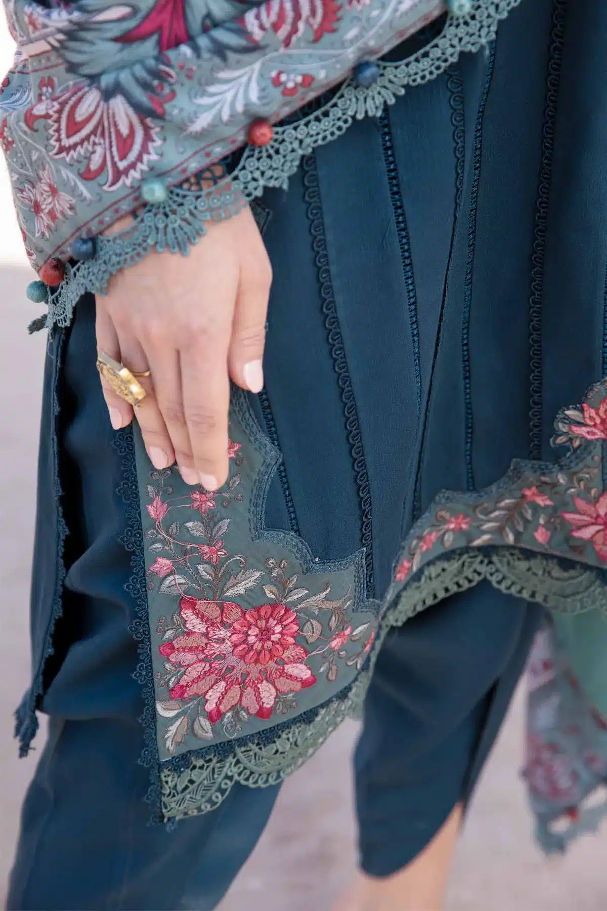 Maria B | M Prints Winter 23 | MPT-2005-B - House Of Hania
