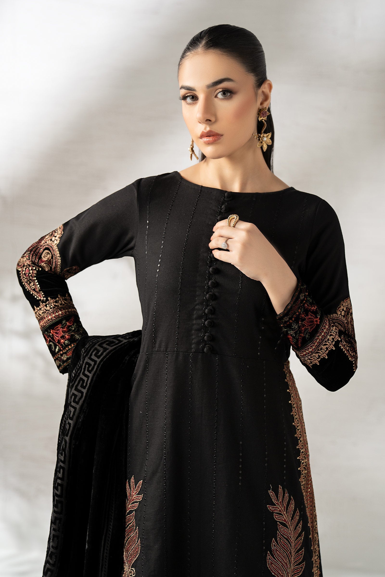 Maria B | Pre Fall 25 | DW-W24-146R1-Black - House Of Hania