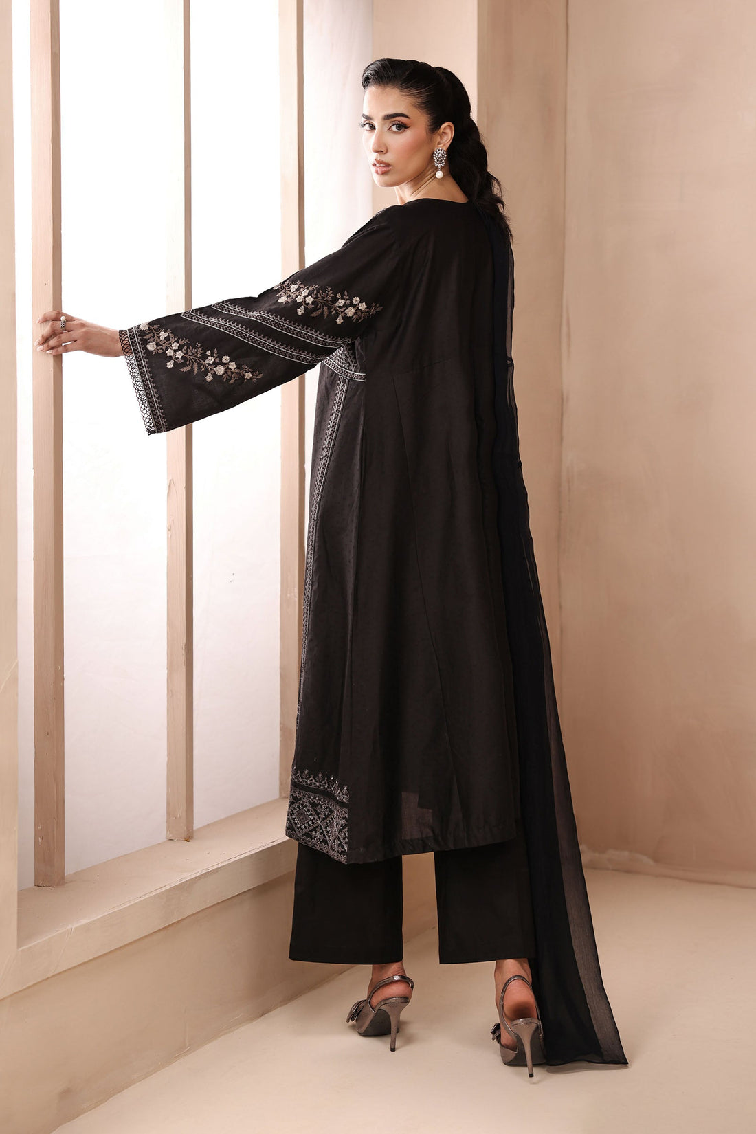 Maria B | Pre Fall Dresses | 3 Piece Embroidered Dobby Suit Black2 - House Of Hania