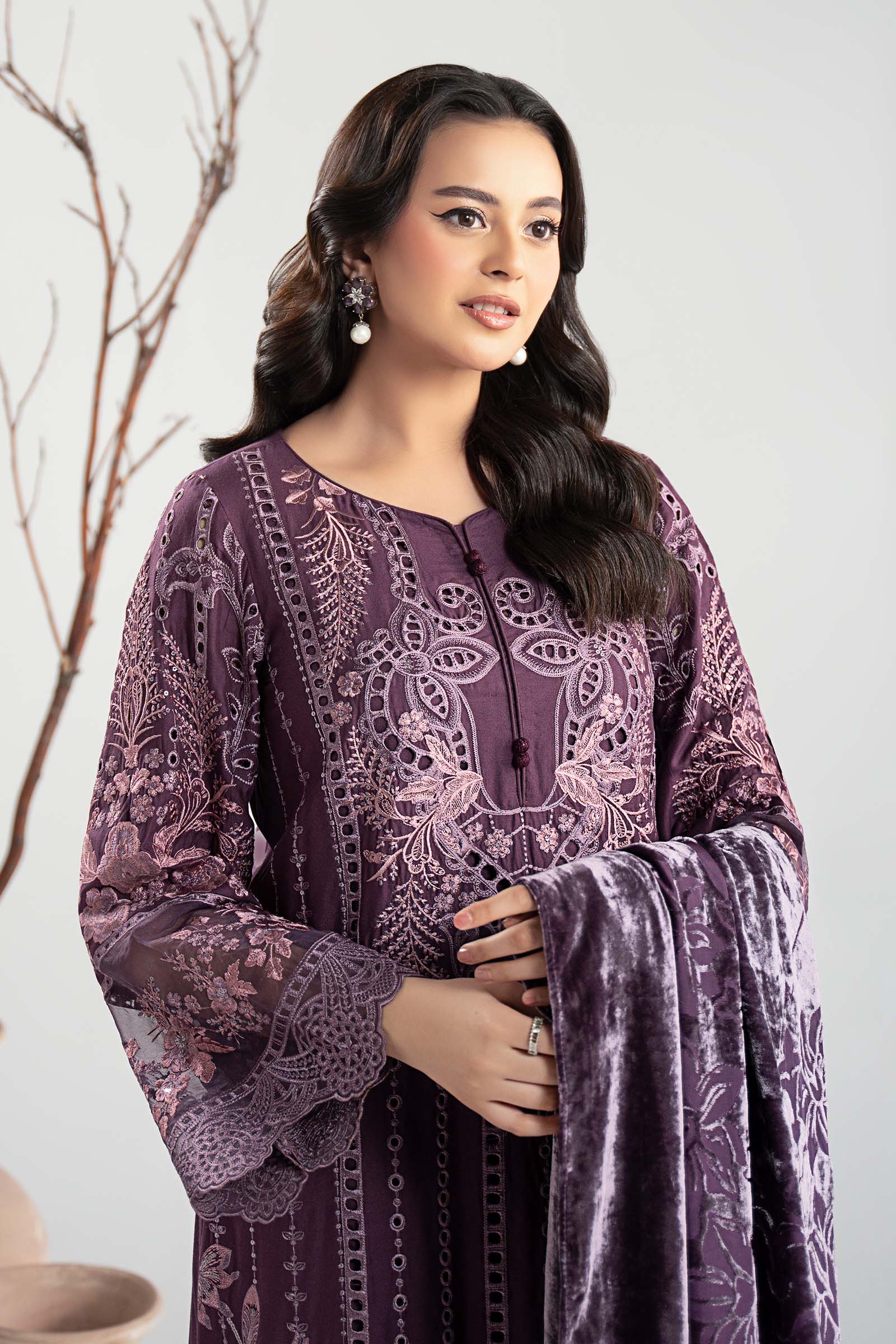 Maria B | Pre Fall Dresses | 3 Piece Embroidered Linen Suit ZD - House Of Hania