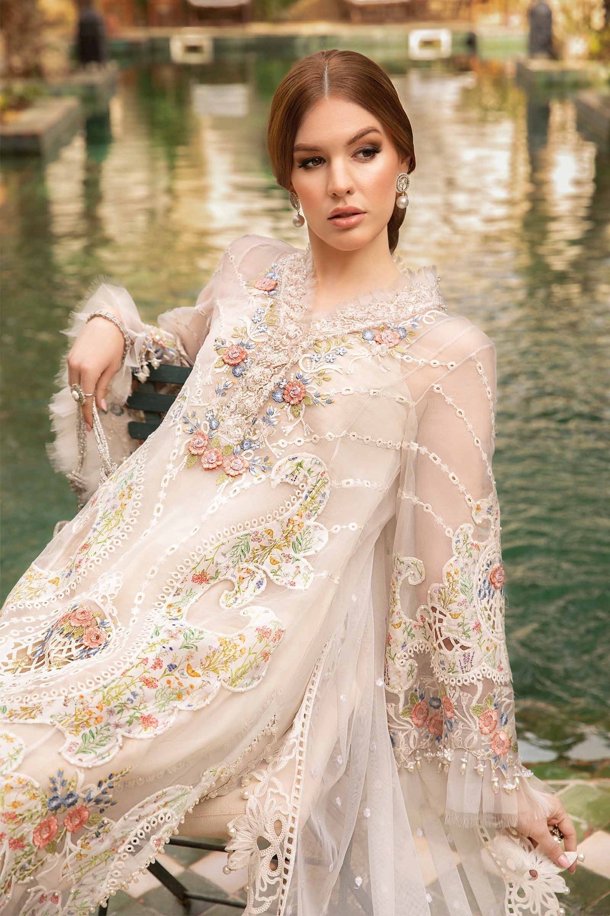 Maria B | Voyage a' Luxe Lawn | D-2405-A - House Of Hania