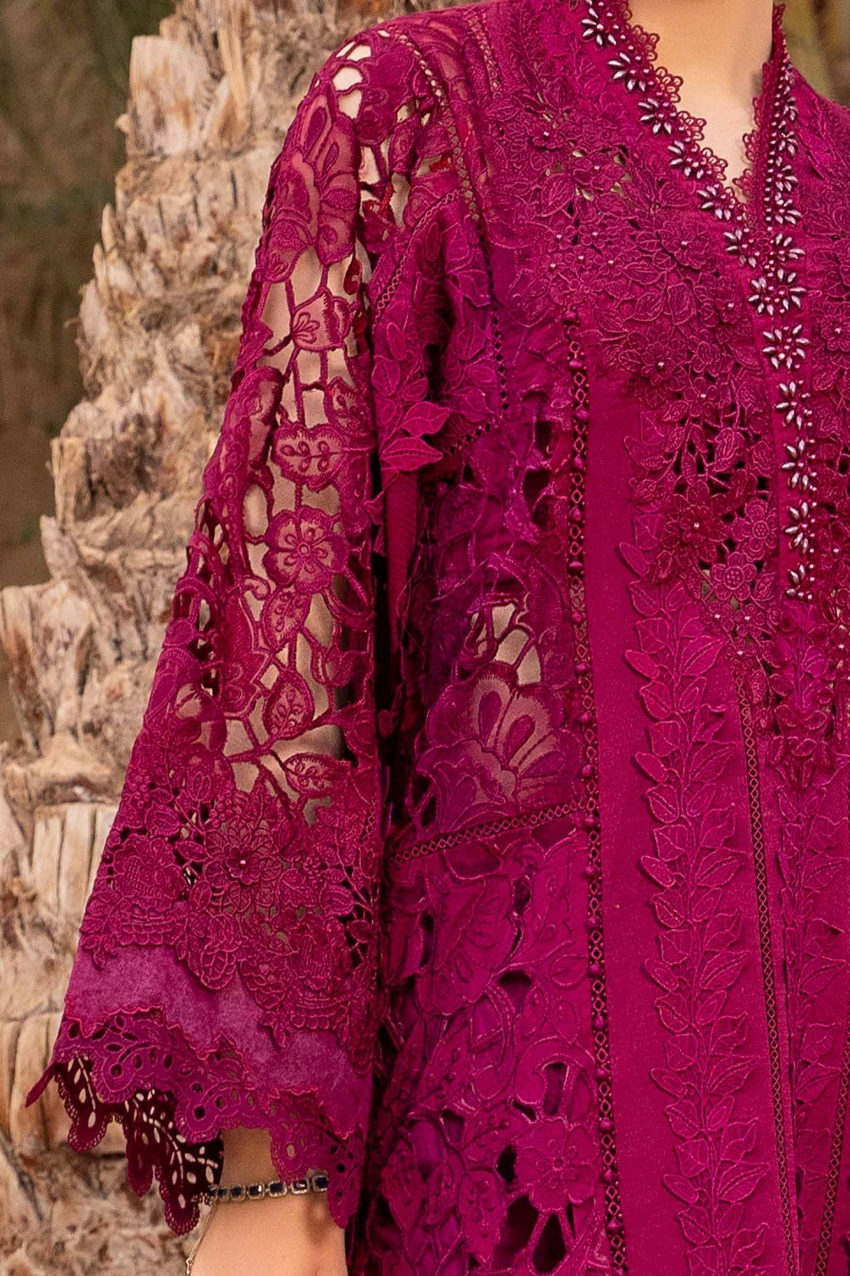 Maria B | Voyage a' Luxe Lawn | D-2409-B - House Of Hania