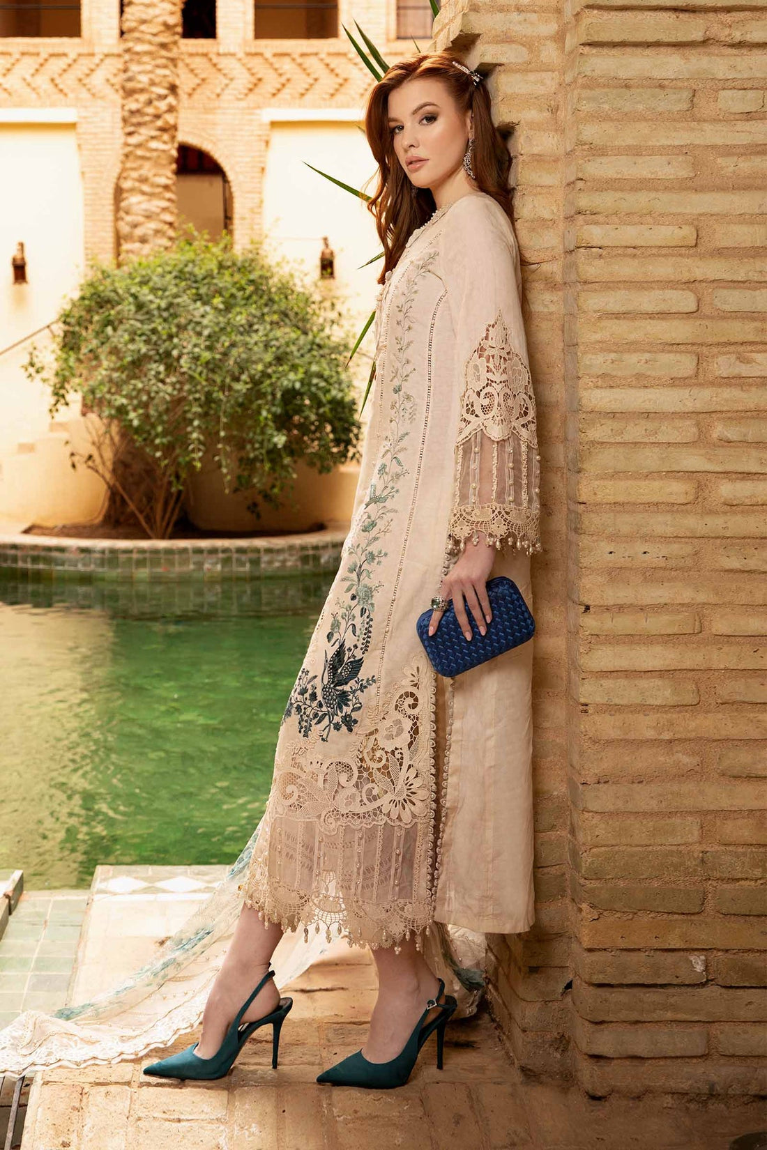 Maria B | Voyage a' Luxe Lawn | D-2414-B - House Of Hania