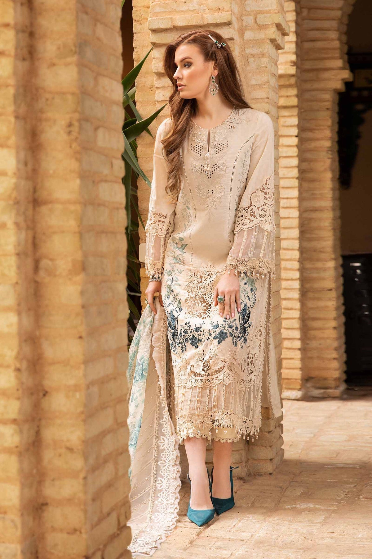 Maria B | Voyage a' Luxe Lawn | D-2414-B - House Of Hania