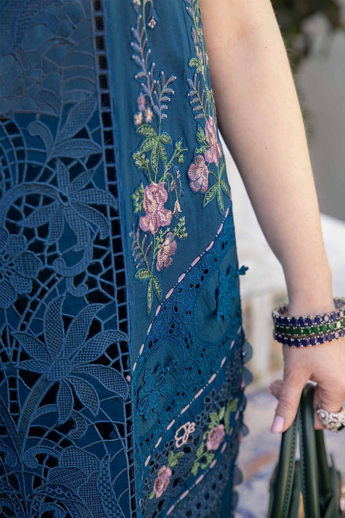 Maria B | Voyage a' Luxe Lawn | D-2415-A - House Of Hania