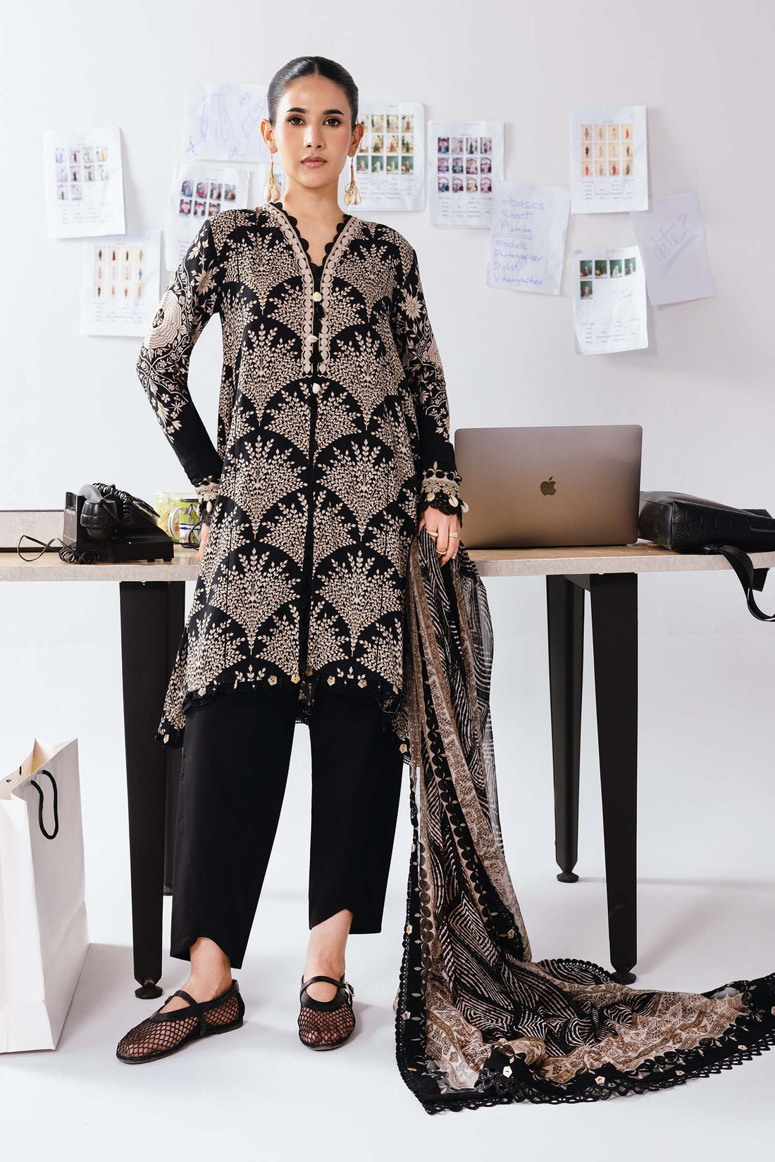 Maria B | Winter Basics 25 | MB-CUS25-1108A - House Of Hania