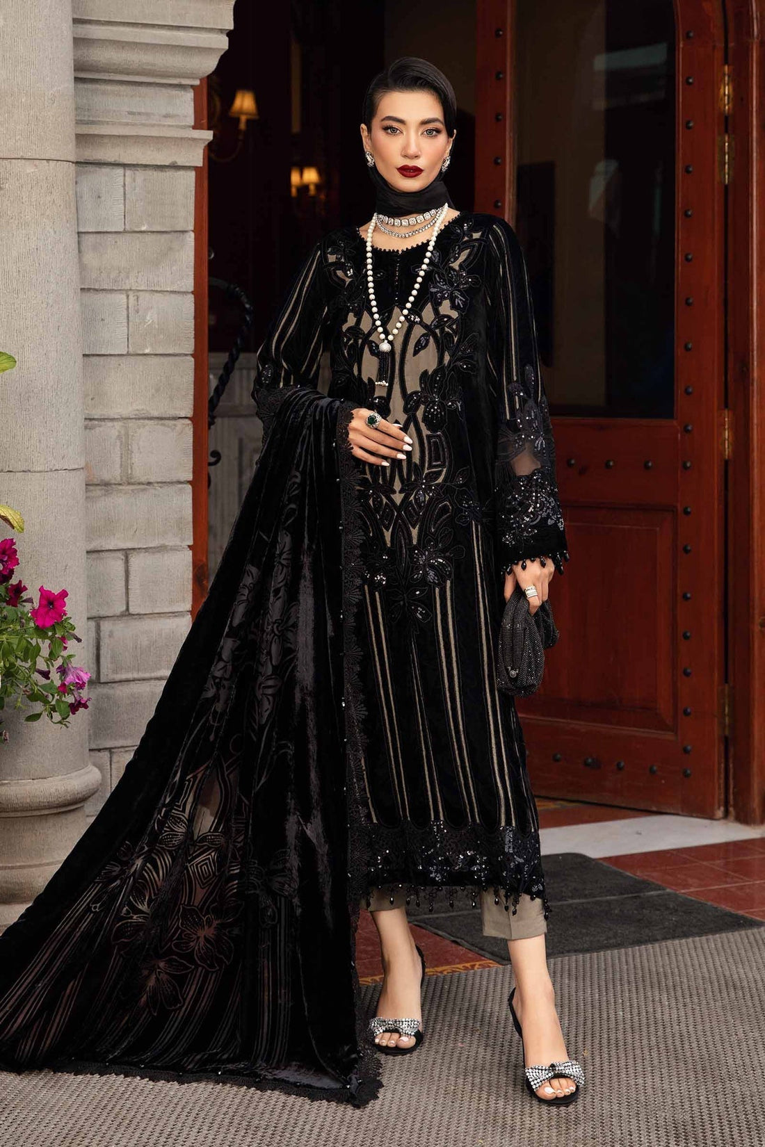 Maria B | Winter Luxe 24 | DL-1205 - House Of Hania