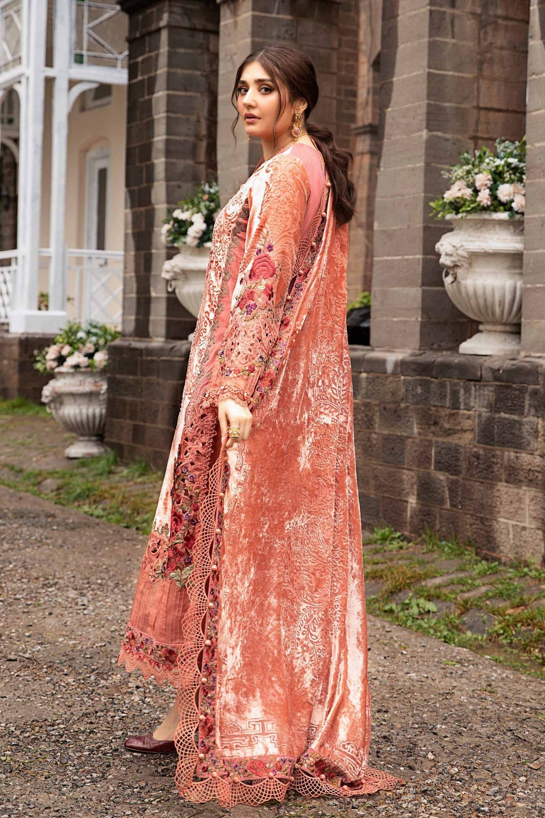 Maria B | Winter Luxe 24 | DL-1206 - House Of Hania
