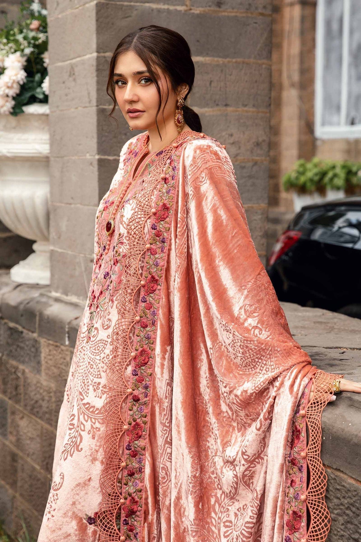 Maria B | Winter Luxe 24 | DL-1206 - House Of Hania
