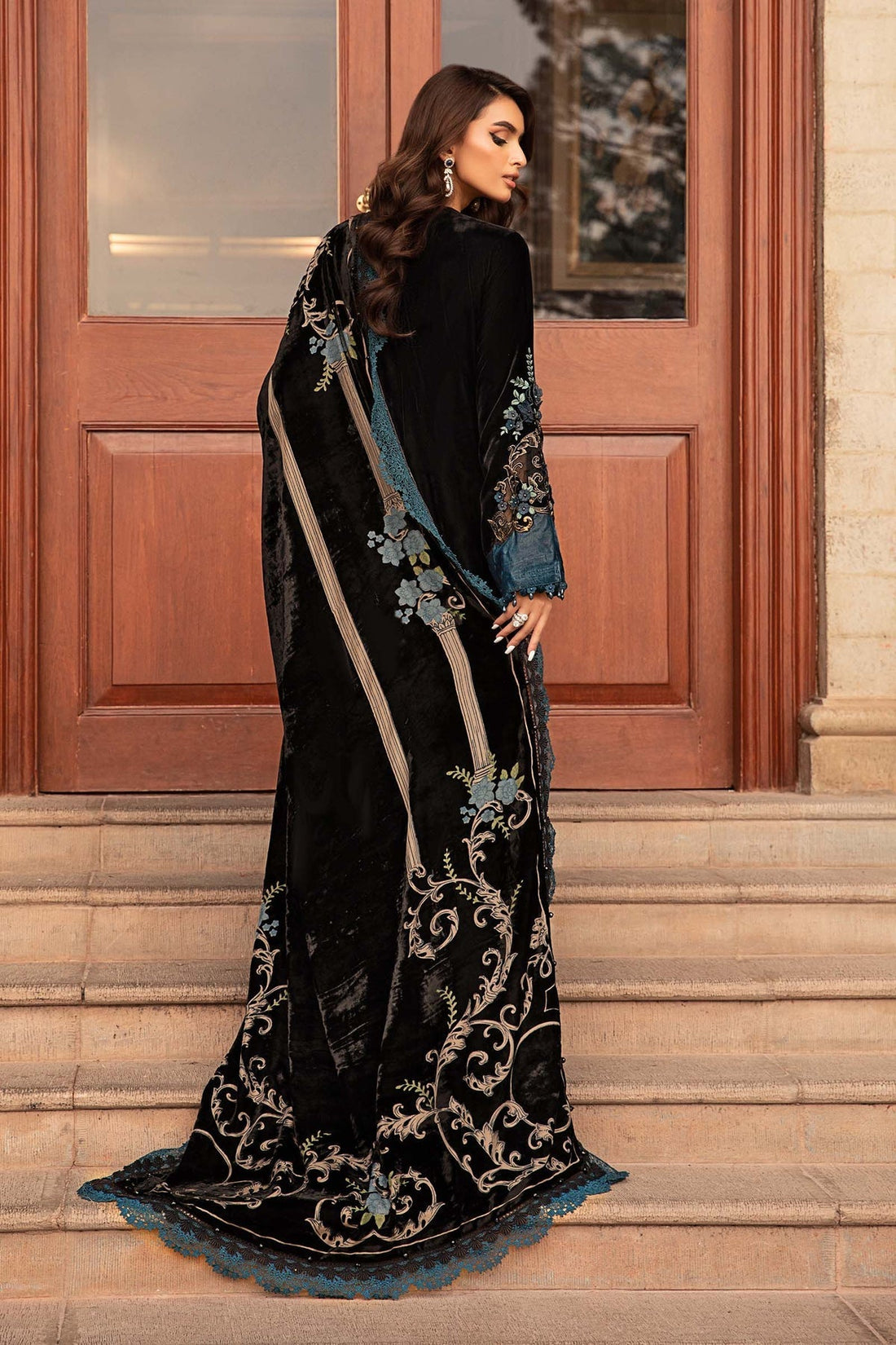 Maria B | Winter Luxe 24 | DL-1208 - House Of Hania