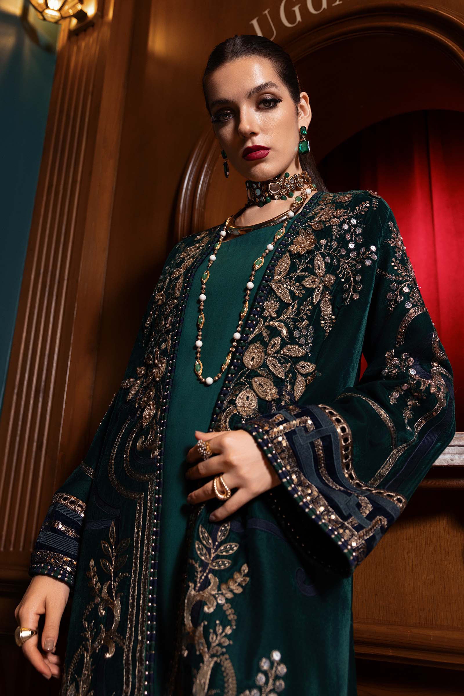 Maria B | Winter Luxe 25 | WL-1302 - House Of Hania