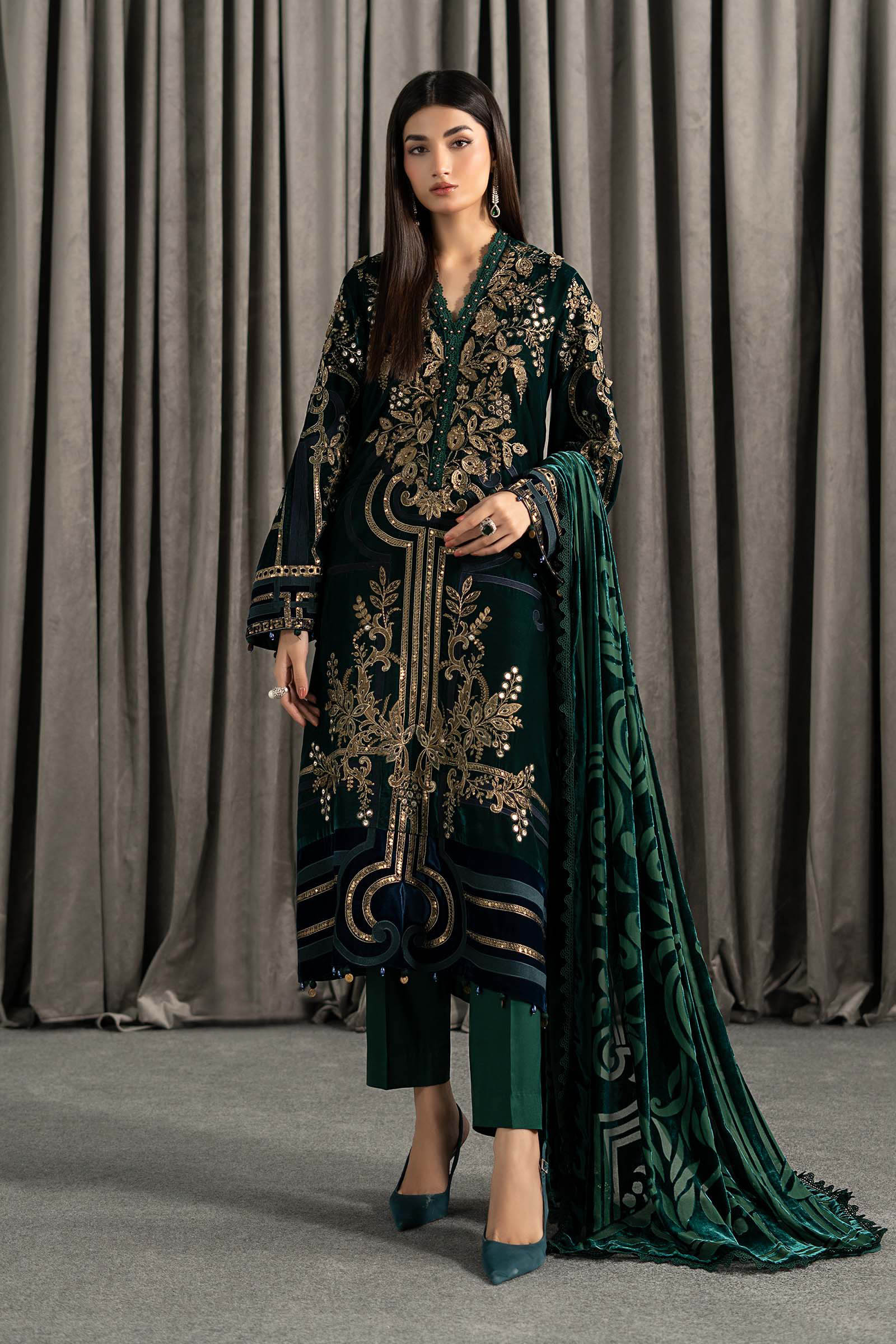 Maria B | Winter Luxe Pret 25 | WLS-1302-Emerald Green - House Of Hania