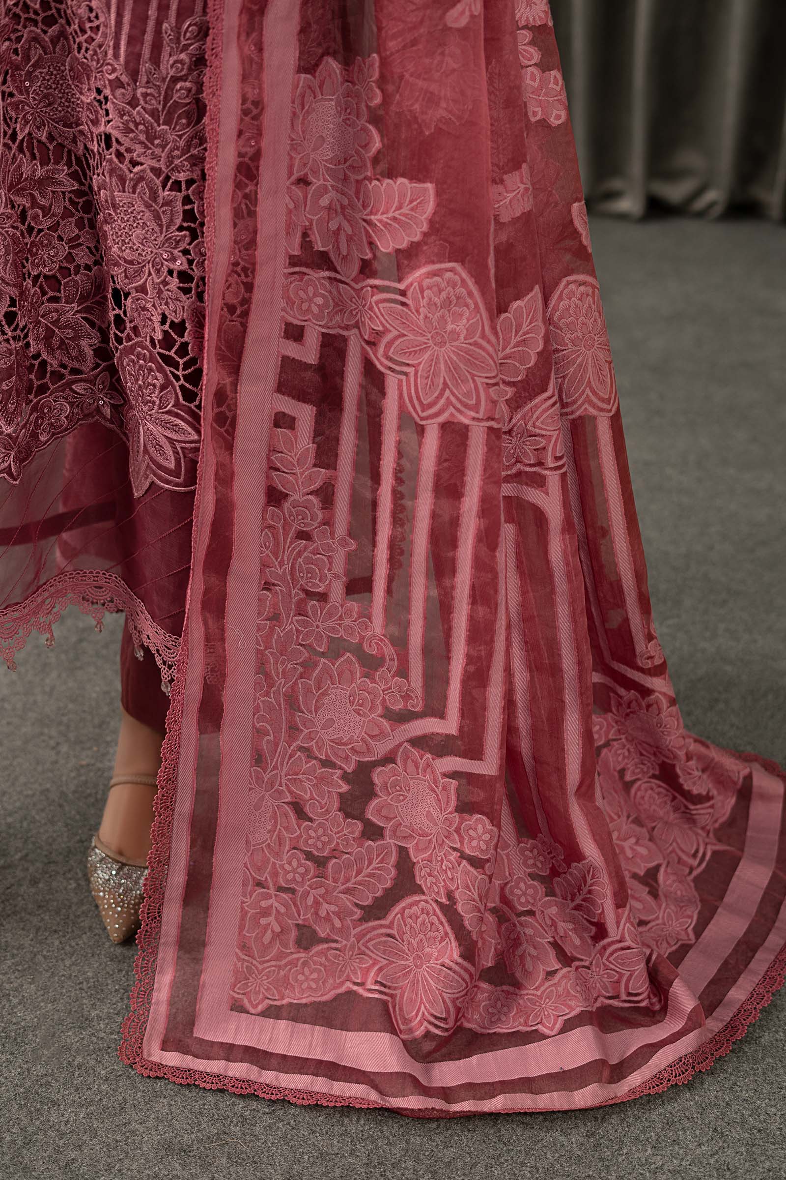 Maria B | Winter Luxe Pret 25 | WLS-1304-Ash Pink - House Of Hania