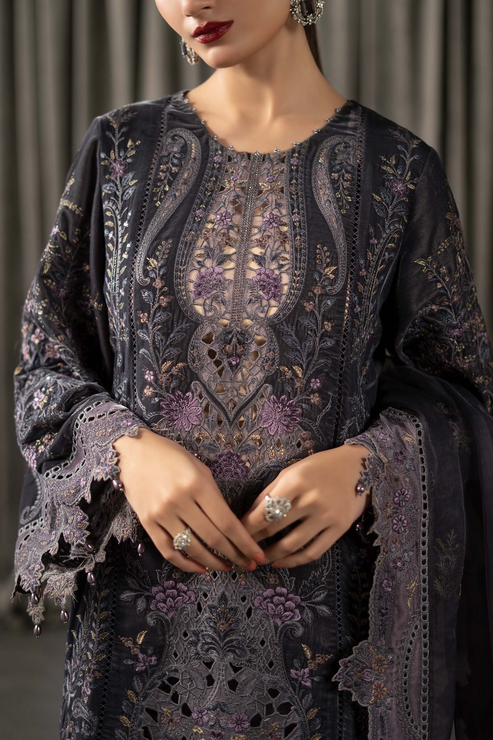 Maria B | Winter Luxe Pret 25 | WLS-1305 - House Of Hania