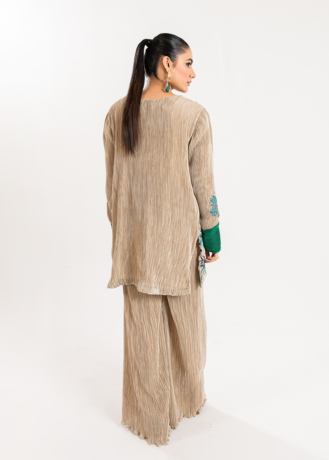 Maria Osama Khan | Claire Pleated Silk | Stardust - House Of Hania