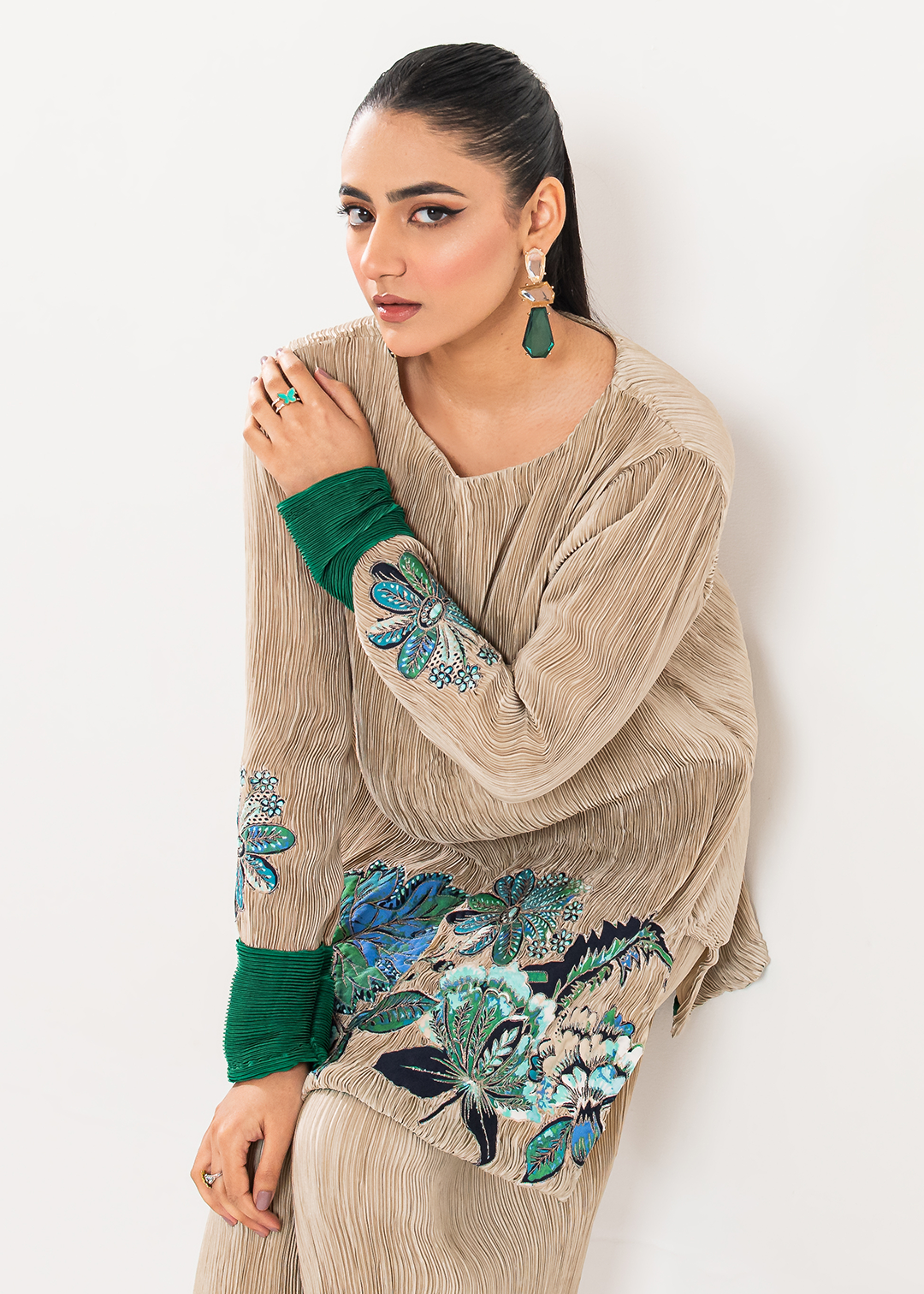 Maria Osama Khan | Claire Pleated Silk | Stardust - House Of Hania