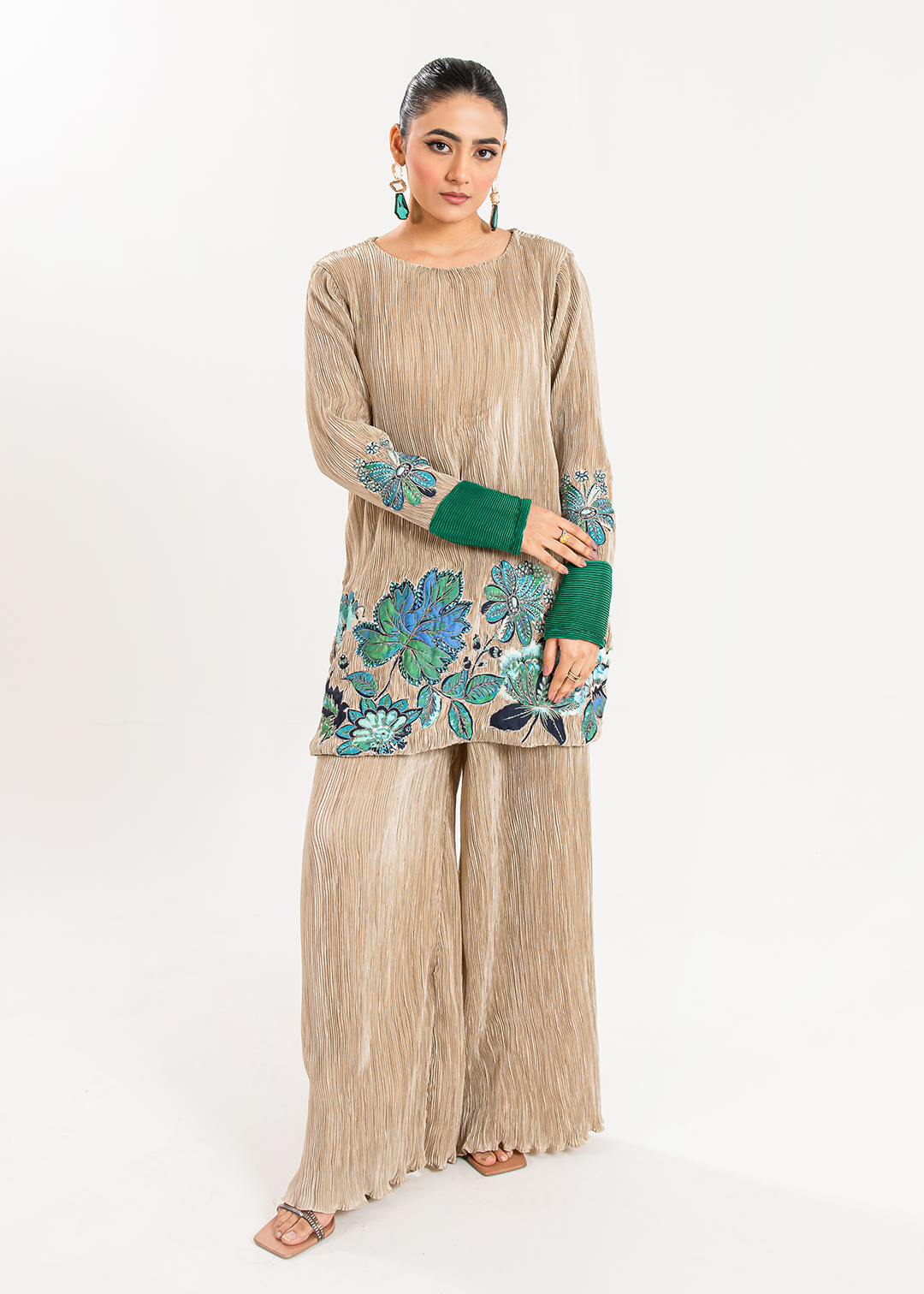 Maria Osama Khan | Claire Pleated Silk | Stardust - House Of Hania