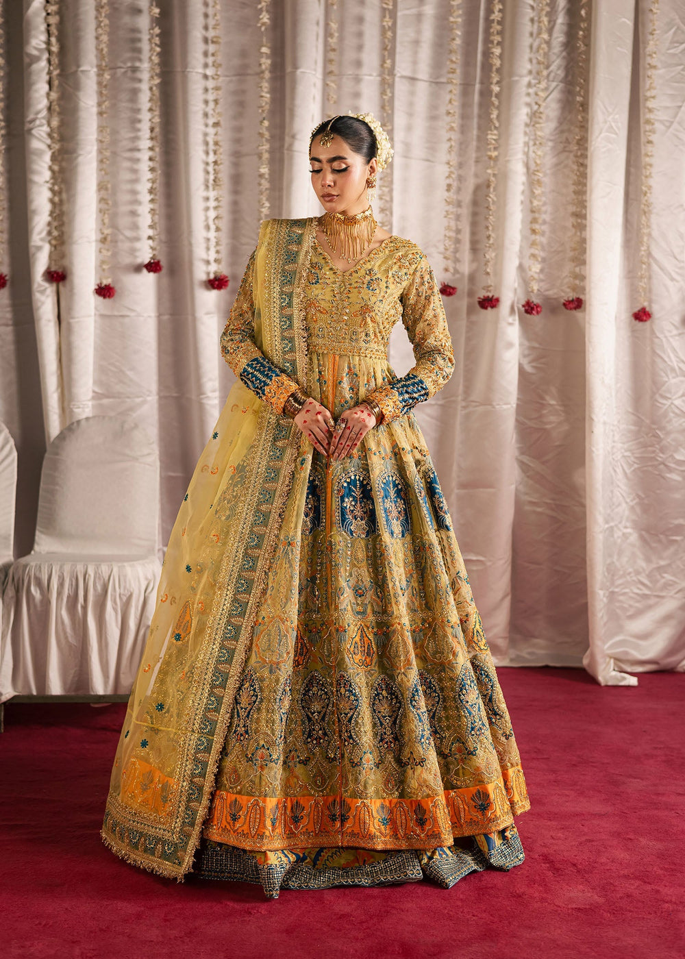 Maria Osama Khan | Jhil Mil Wedding Festive | Sunehri -
Maria Osama - House Of Hania