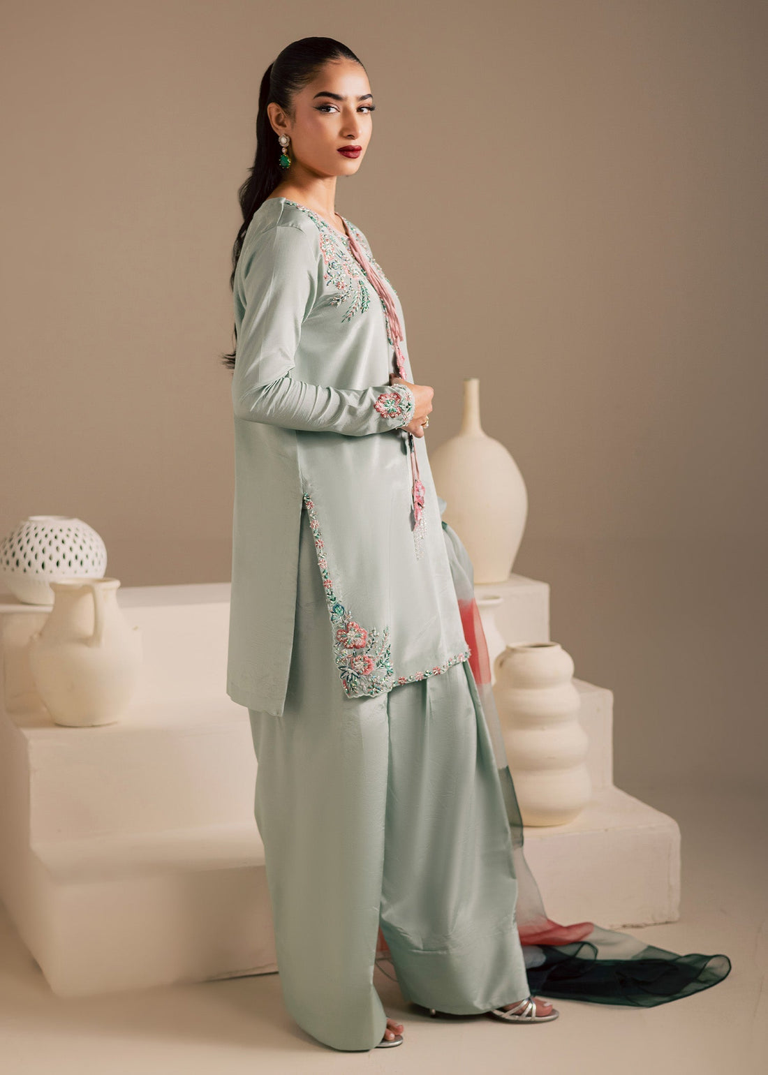 Maria Osama Khan | Noir Bliss Luxury Formals | Ash Mist - House Of Hania