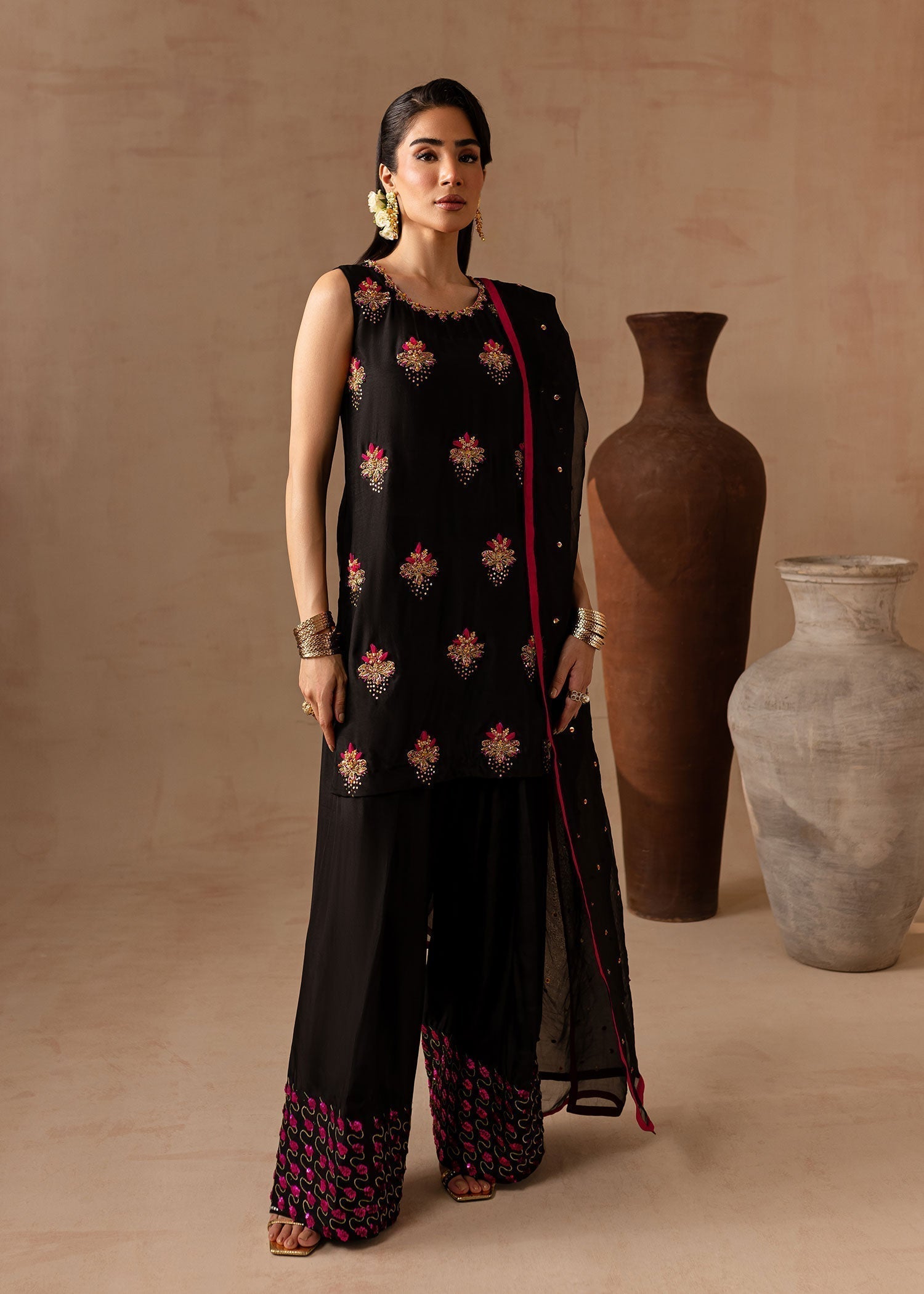 Maria Osama Khan | Noir Bliss Luxury Formals | Charcoal Charm - House Of Hania
